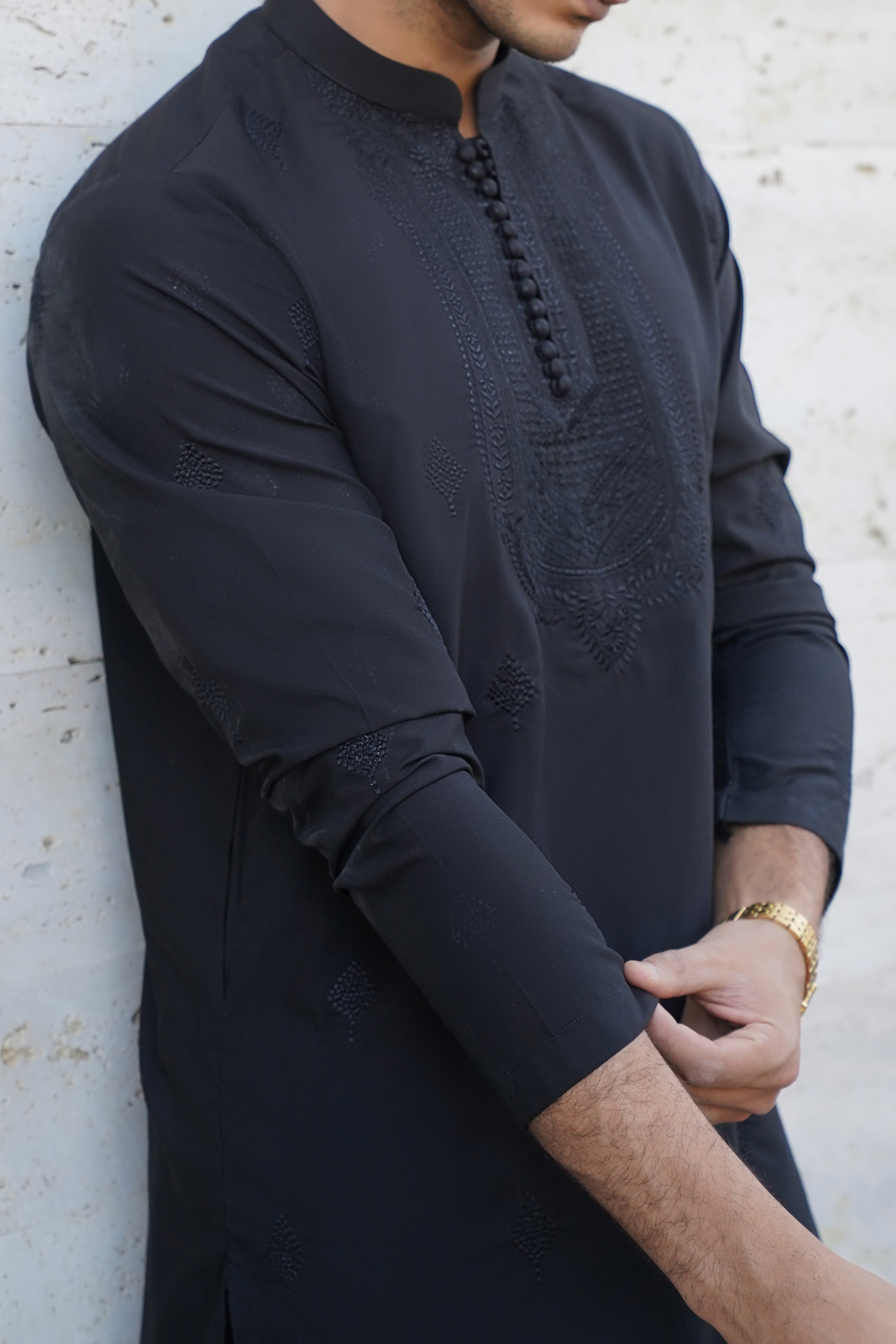 Midnight Black Embroidered Cotton-Silk Kurta Set (2-Piece) - Image 2