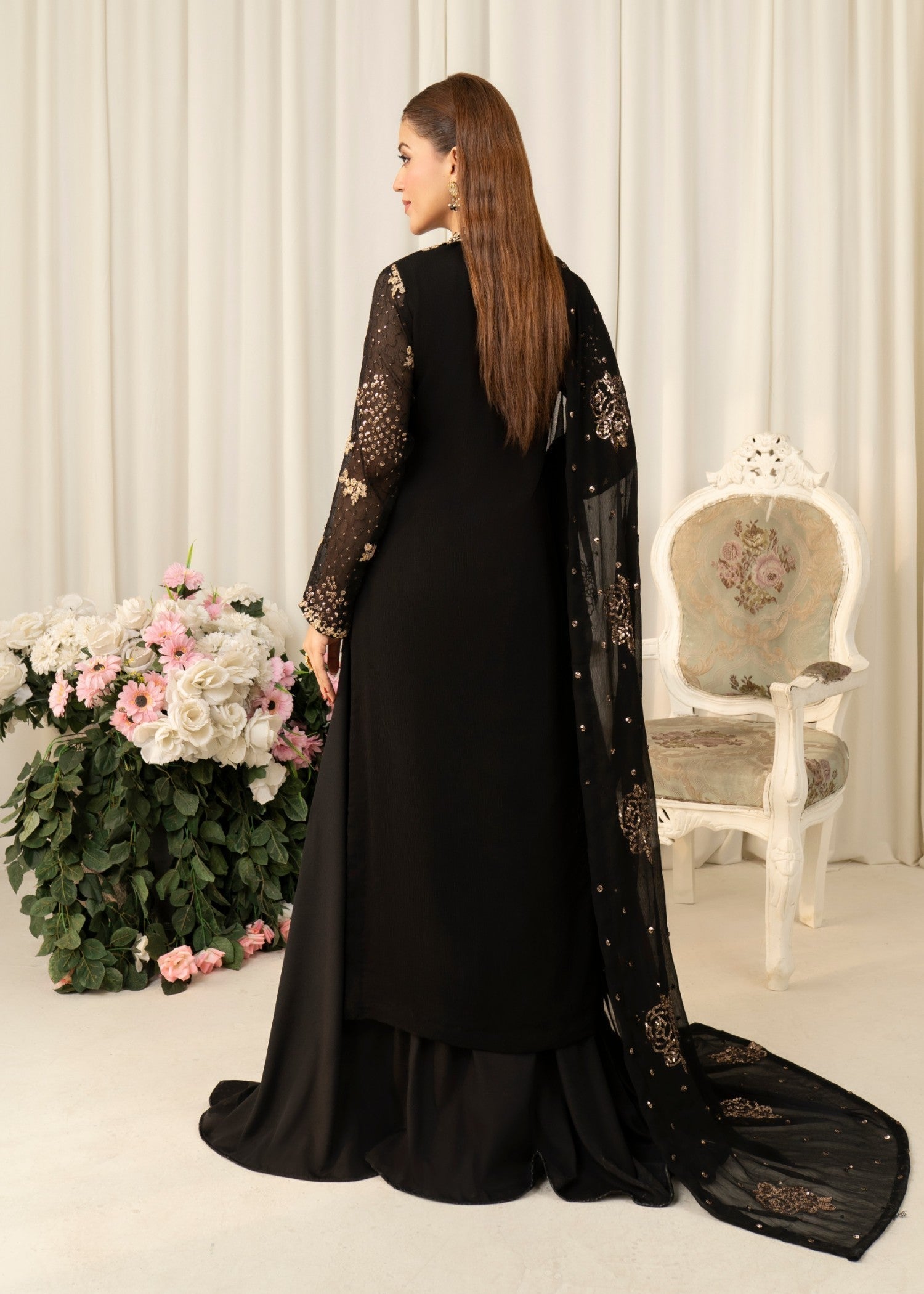 Pakistani Black Embroidered Chiffon Lehenga Set (3-Piece) - Image 3