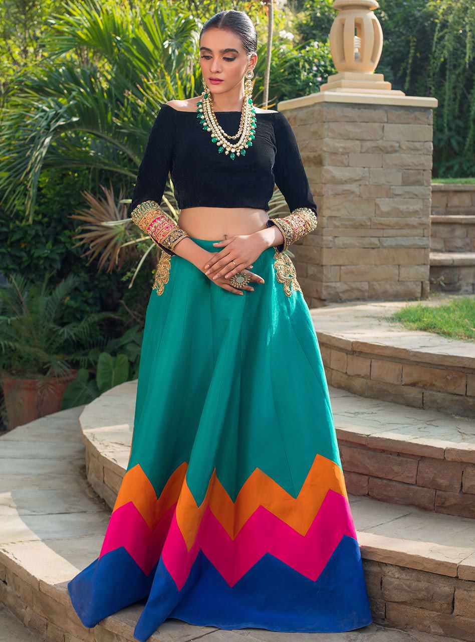 Pakistani Black Embroidered Velvet Choli with Chevron Lehenga (2-Piece) - Image 1