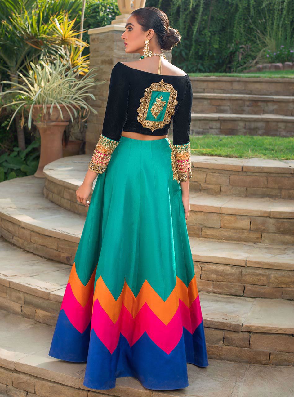 Pakistani Black Velvet Embroidered Choli with Chevron Lehenga (2-Piece) - Image 3
