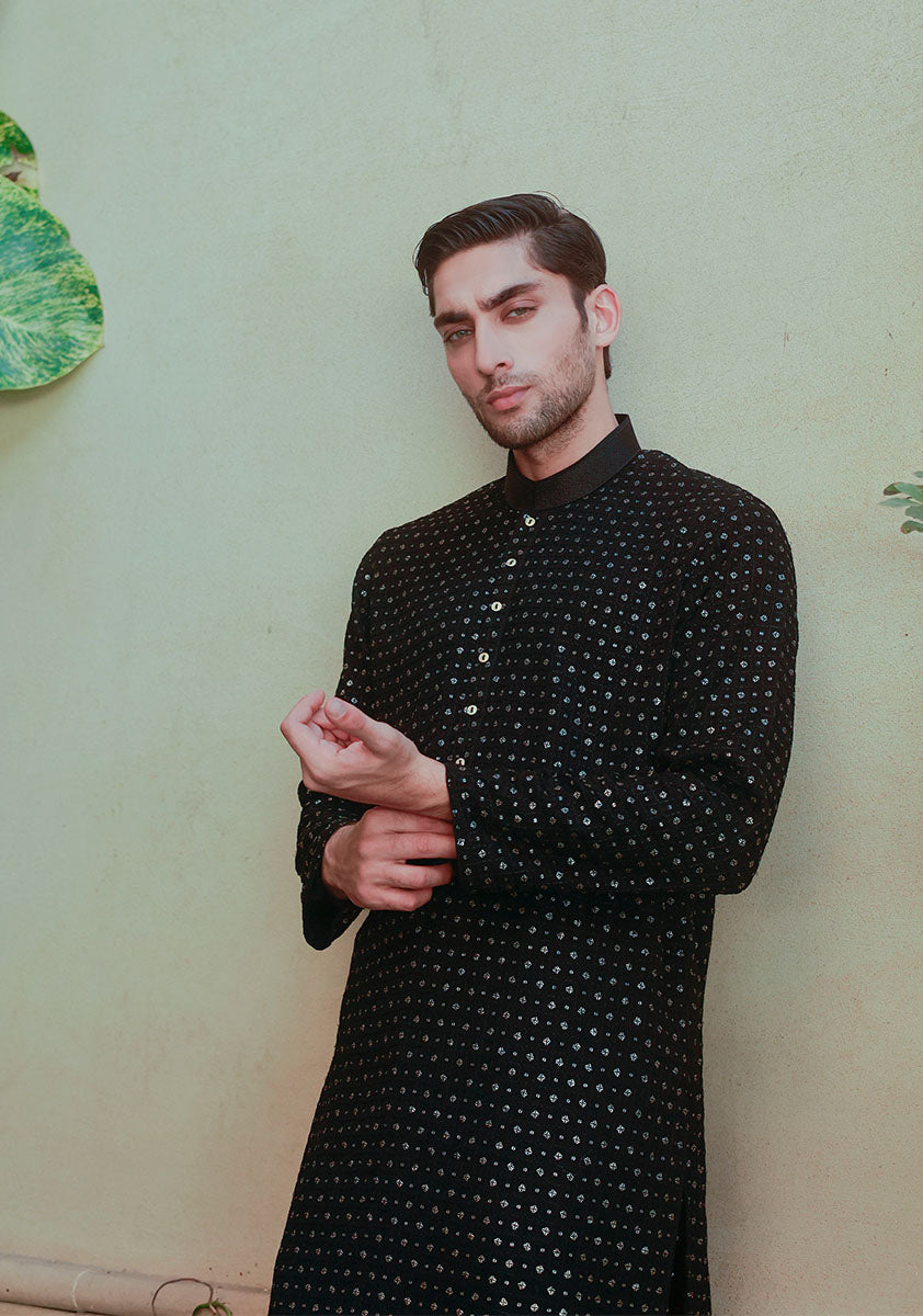 Black Metallic Motif Chiffon Kurta Pajama (2-Piece) - Image 3