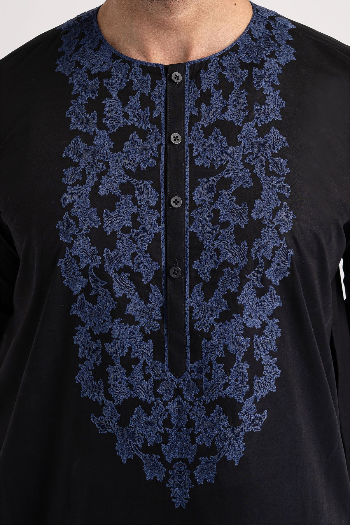 Black Embroidered Cotton Kurta (2-Piece) - Image 2