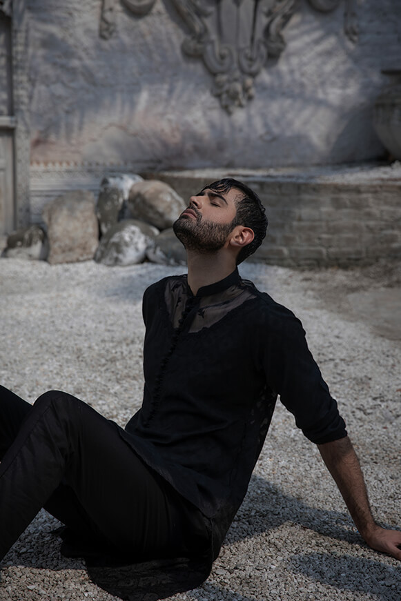 Black Dori Embroidered Cotton Khaddi Kurta (2-Piece) - Image 7