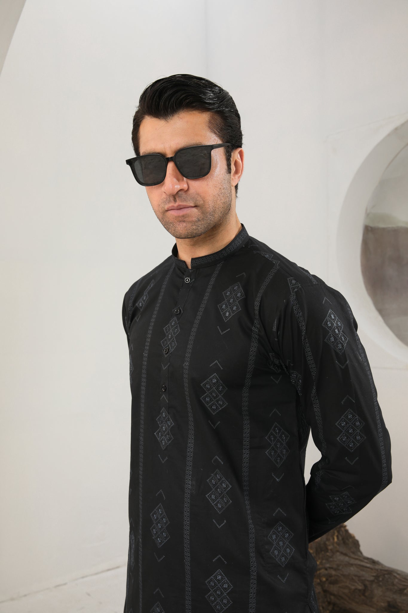 Black Schiffli Embroidered Cotton Kurta Trouser (2-Piece) - Image 1