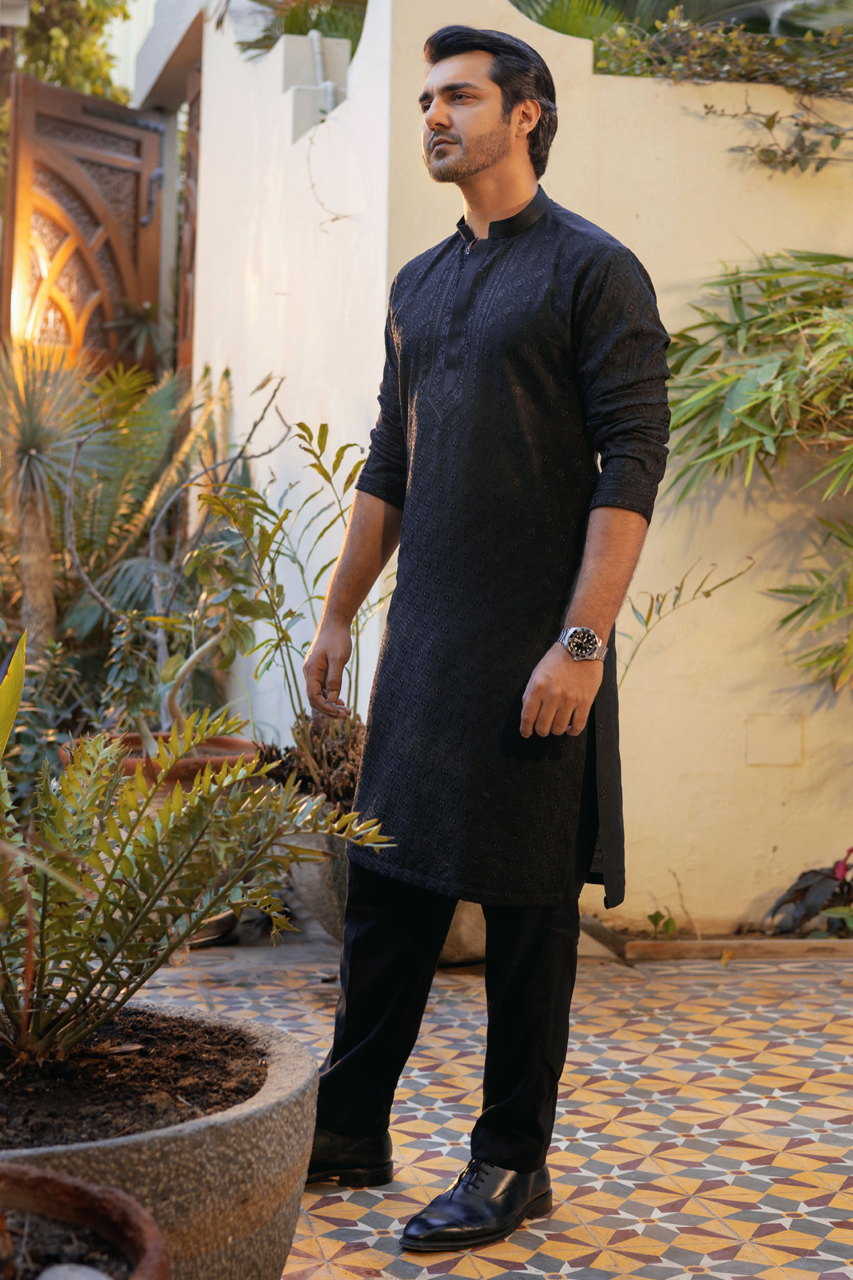 Black Self-Embroidered Cotton Kurta (2-Piece) - Image 1