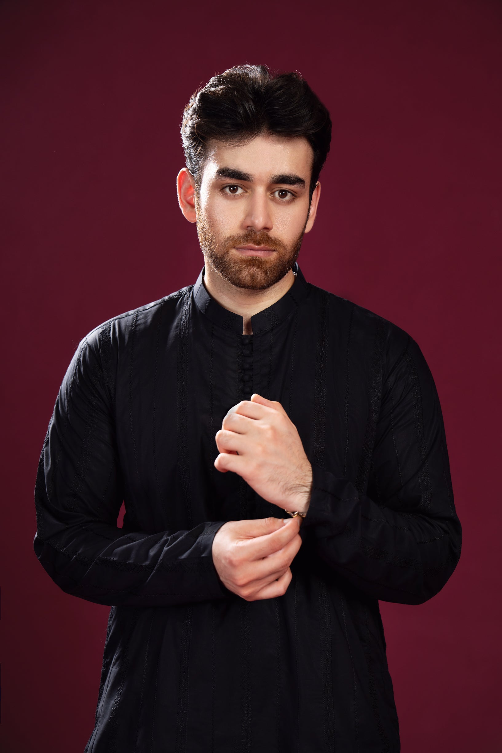 Black Embroidered Cotton Kurta Set (2-Piece) - Image 1