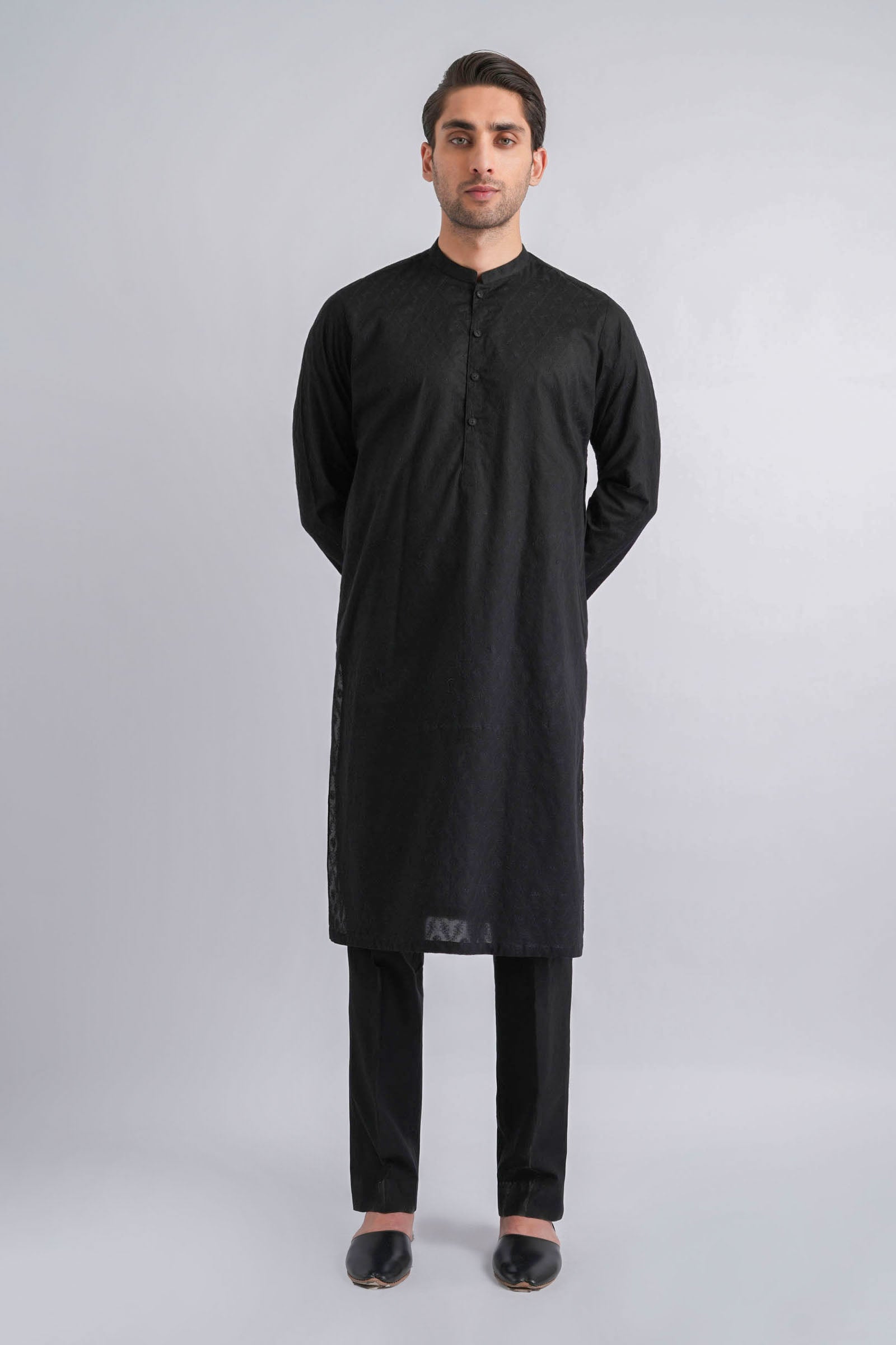 Black Embroidered Egyptian Cotton Kurta (2-Piece) - Image 3