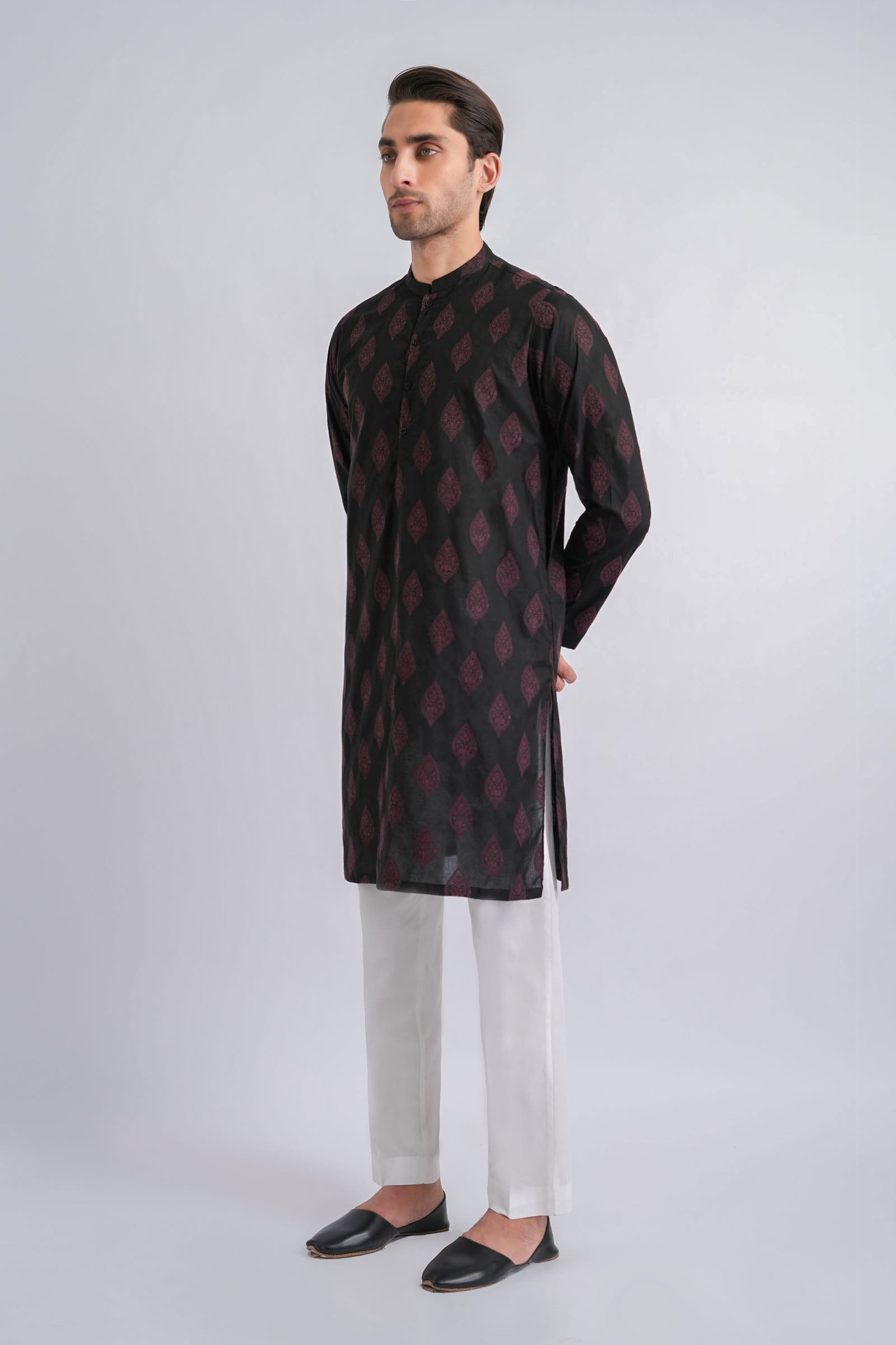 Black Embroidered Egyptian Cotton Kurta (2-Piece) - Image 1
