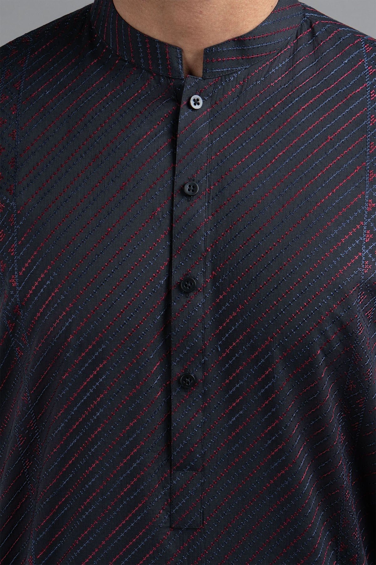 Black Embroidered Egyptian Cotton Kurta (2-Piece) - Image 2