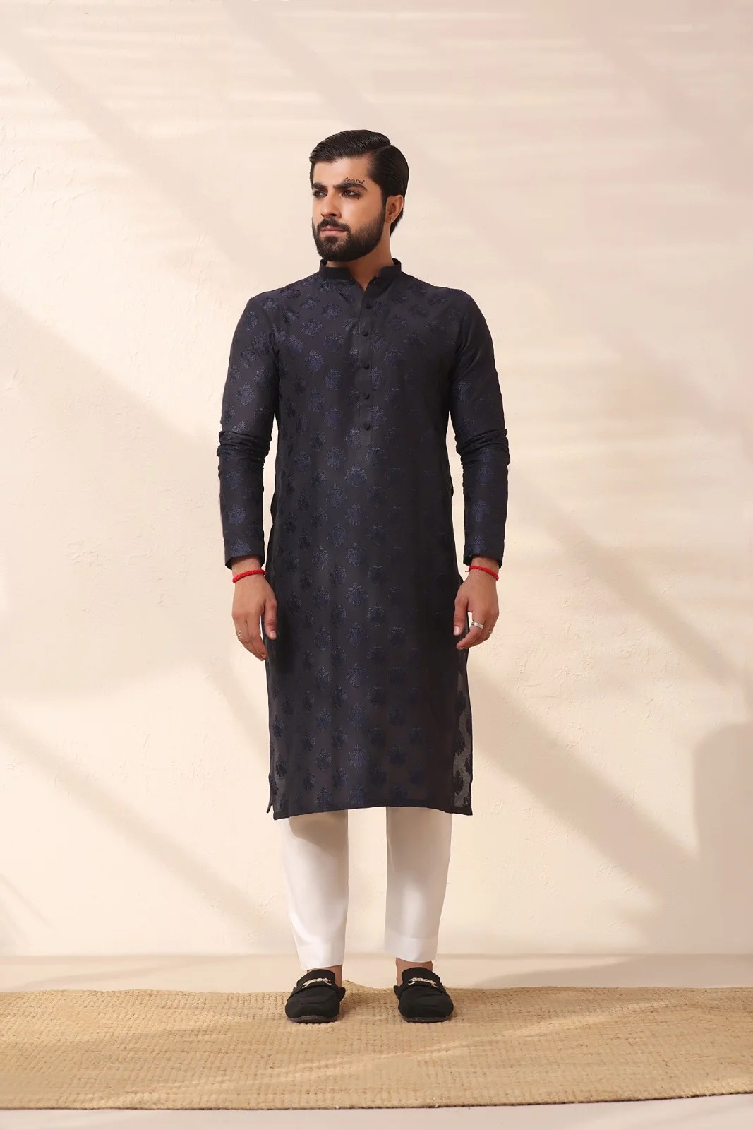 Black Jacquard Embroidered Kurta (2-Piece) - Image 1