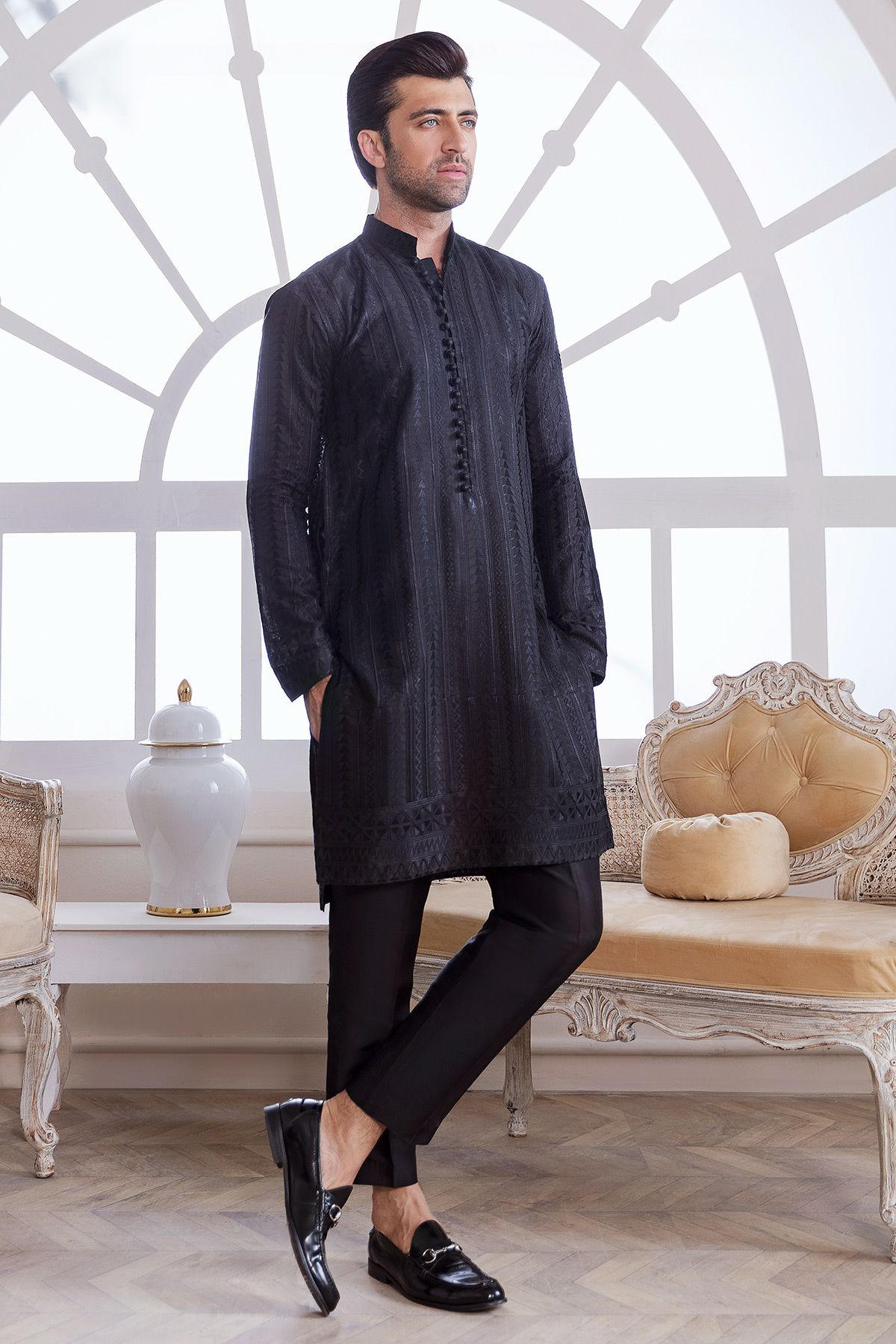 Black Self-Embroidered Raw Silk Short Kurta (2-Piece) - Image 2