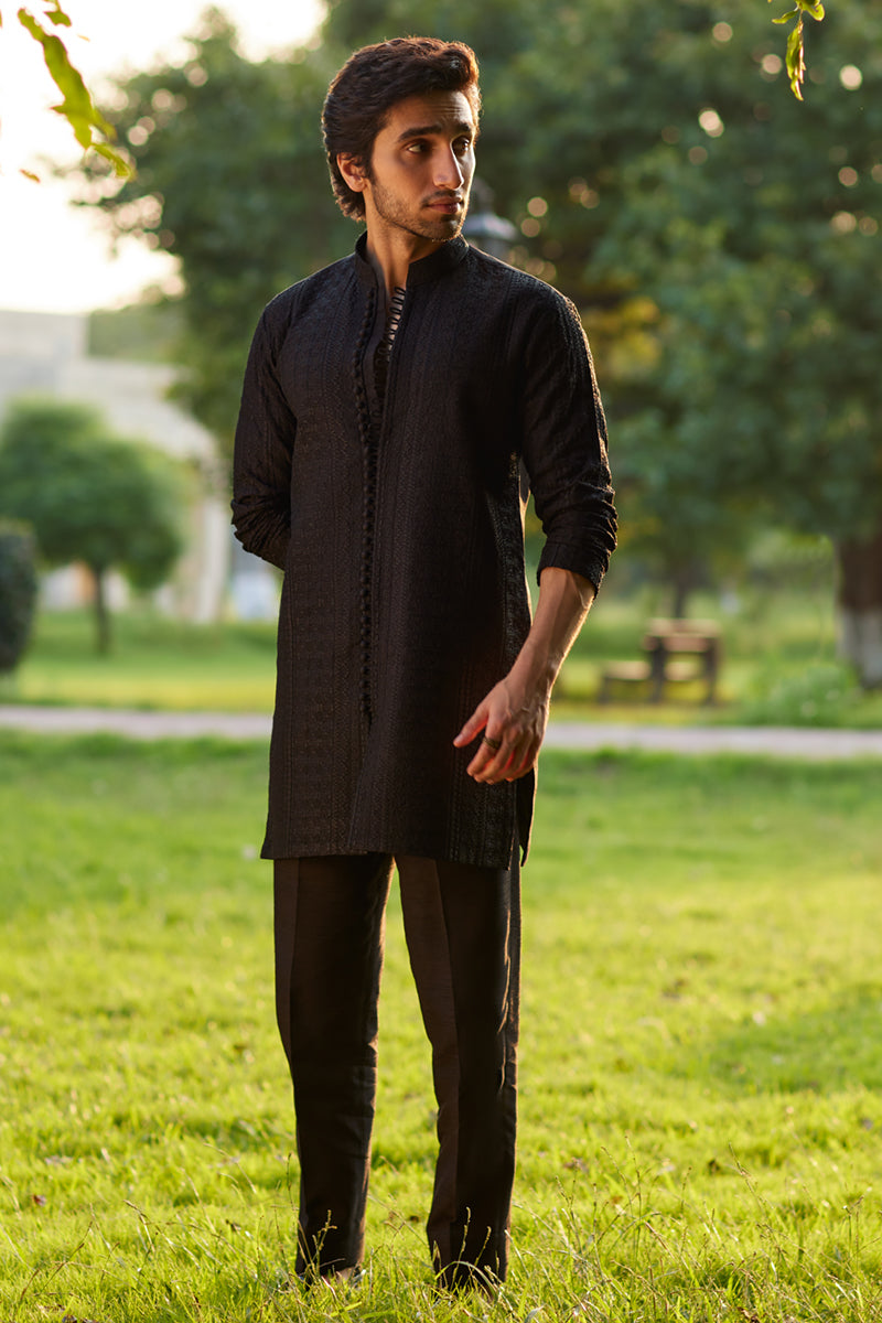 Black Embroidered Raw Silk Kurta Set (2-Piece) - Image 2
