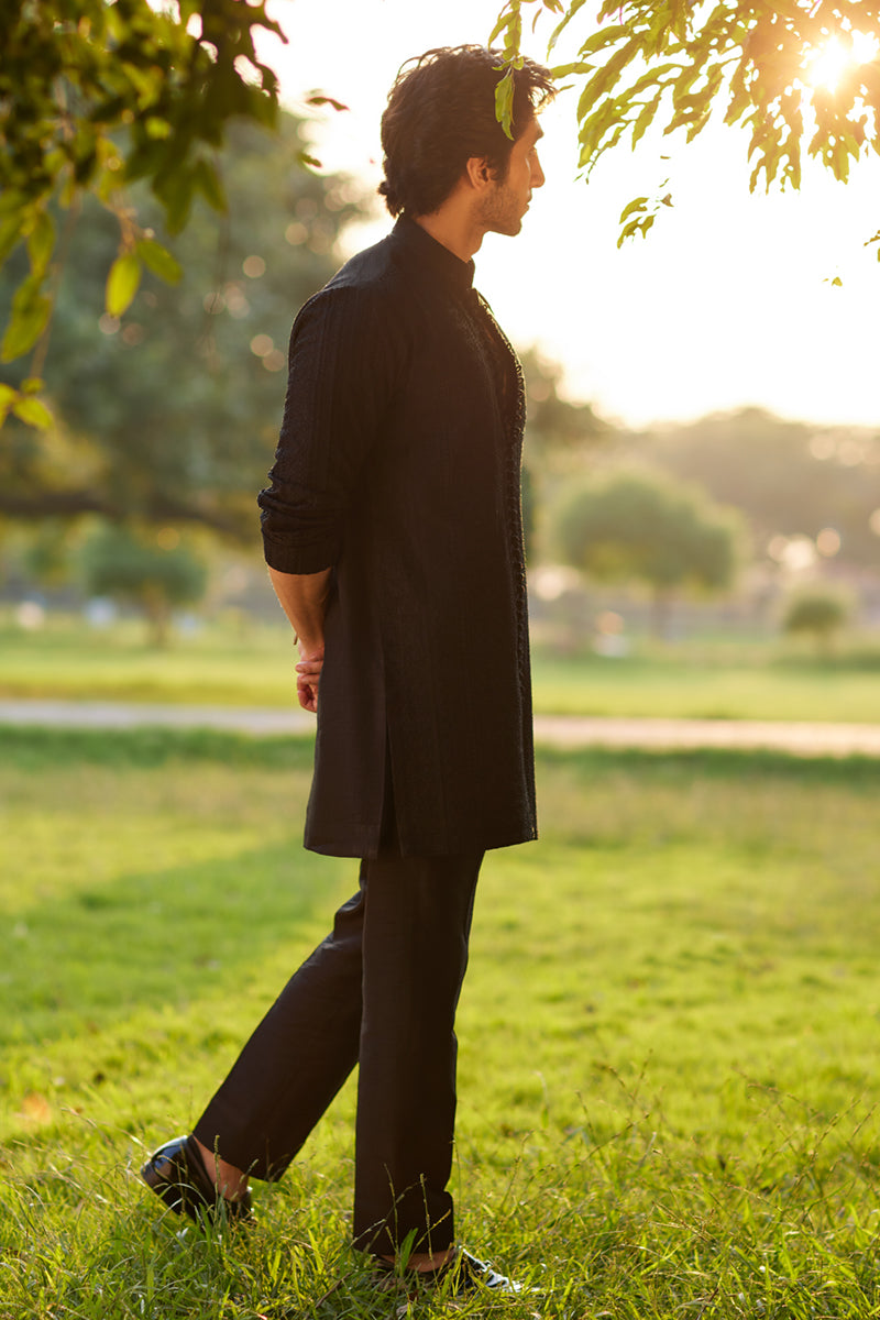 Black Embroidered Raw Silk Kurta Set (2-Piece) - Image 6