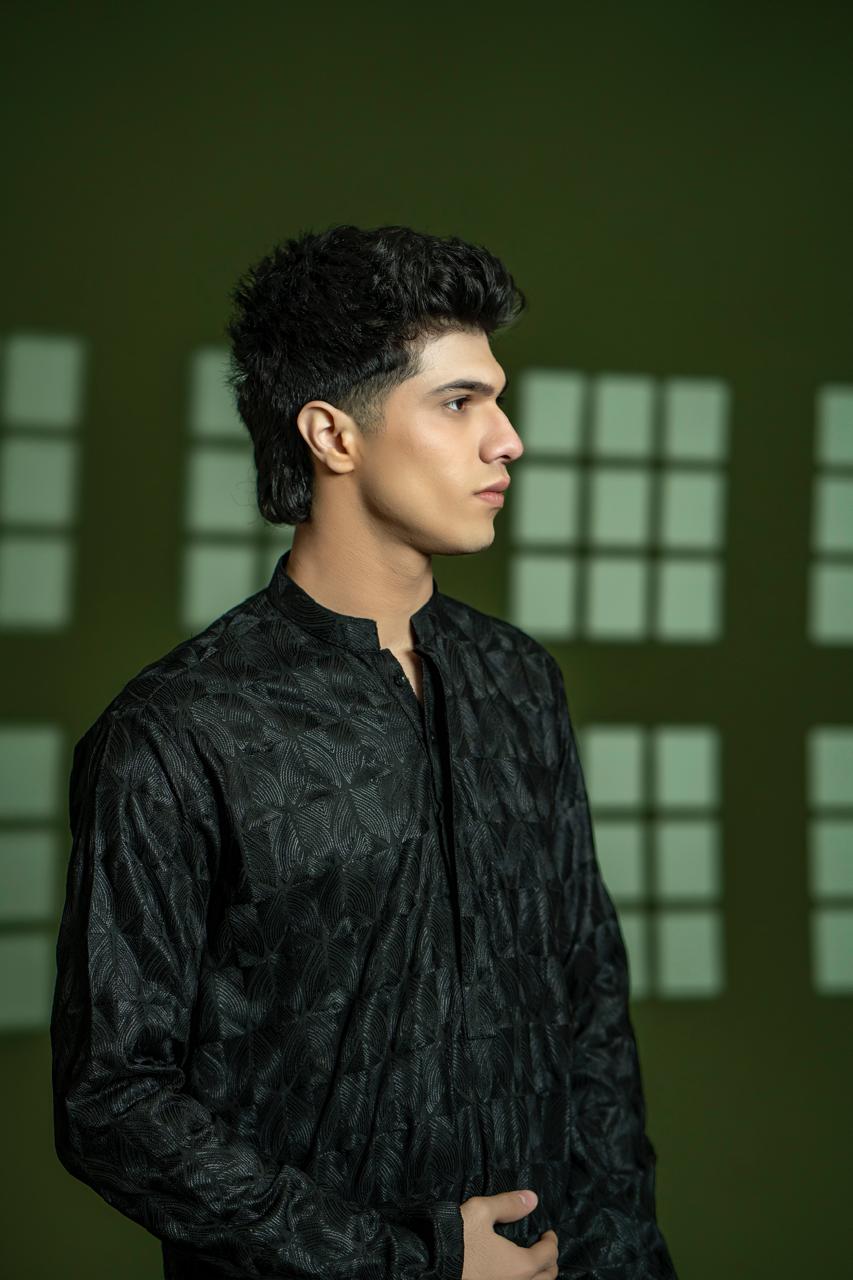 Black Embroidered Blended Kurta Set (2-Piece) - Image 5