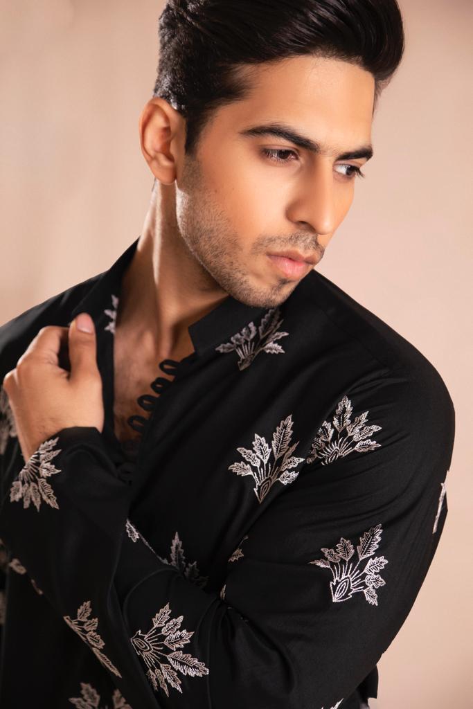 Black Embroidered Wash-and-Wear Kurta Pajama (2-Piece) - Image 2