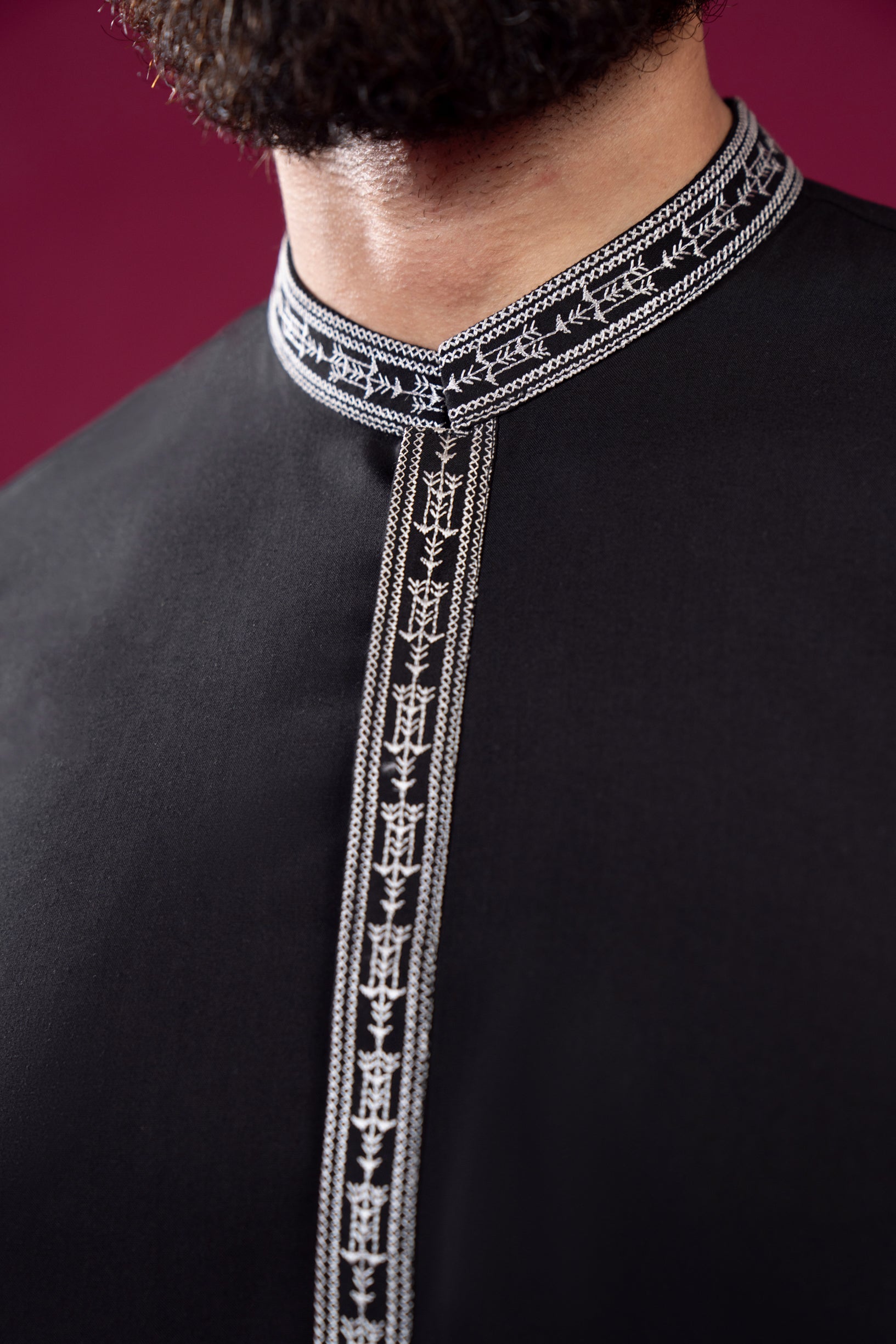 Black Embroidered Blended Kurta Shalwar (2-Piece) - Image 2