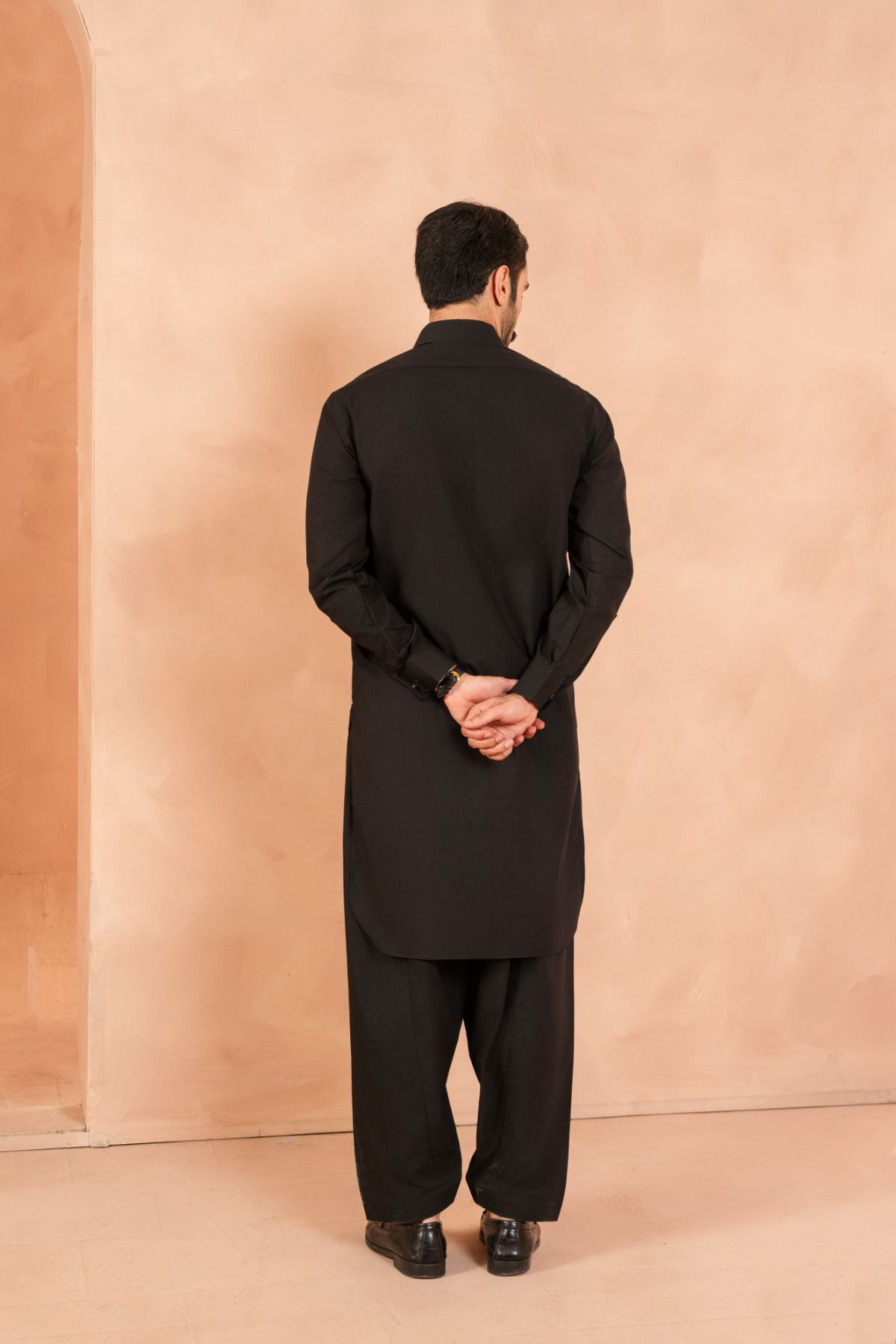 Raven Black Luxury Blended Shalwar Kameez (2-Piece) - Image 4