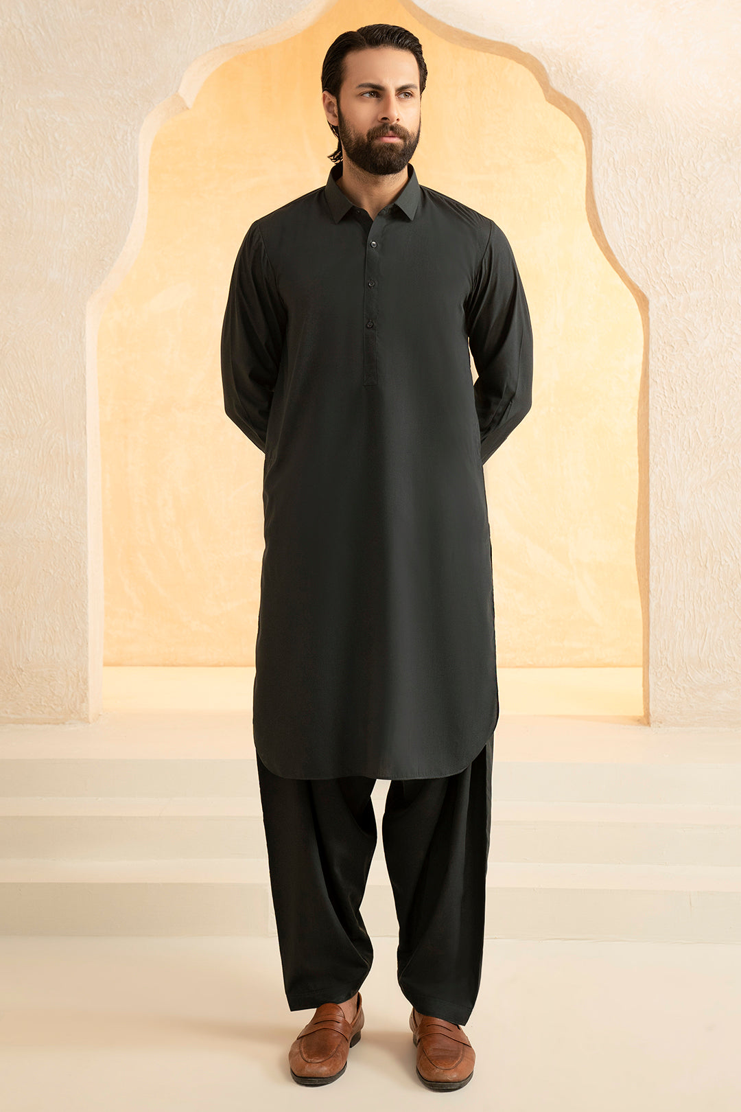 Black Blended Fabric Shalwar Kameez (2-Piece) - Image 2