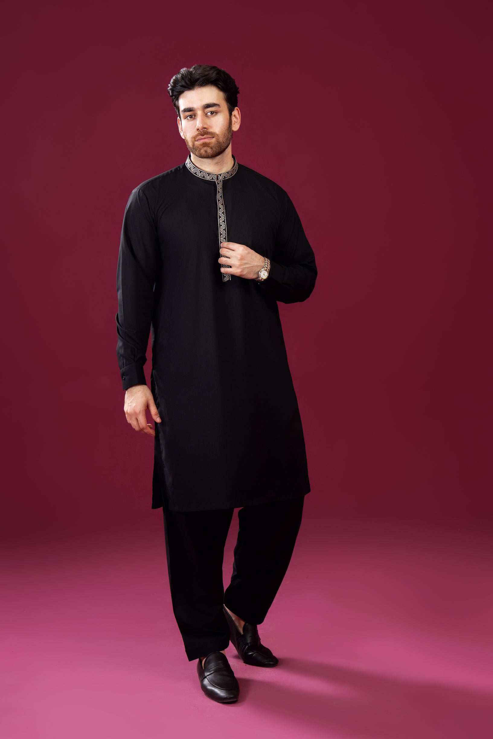 Black Geometric Embroidered Blended Kurta Shalwar (2-Piece) - Image 5