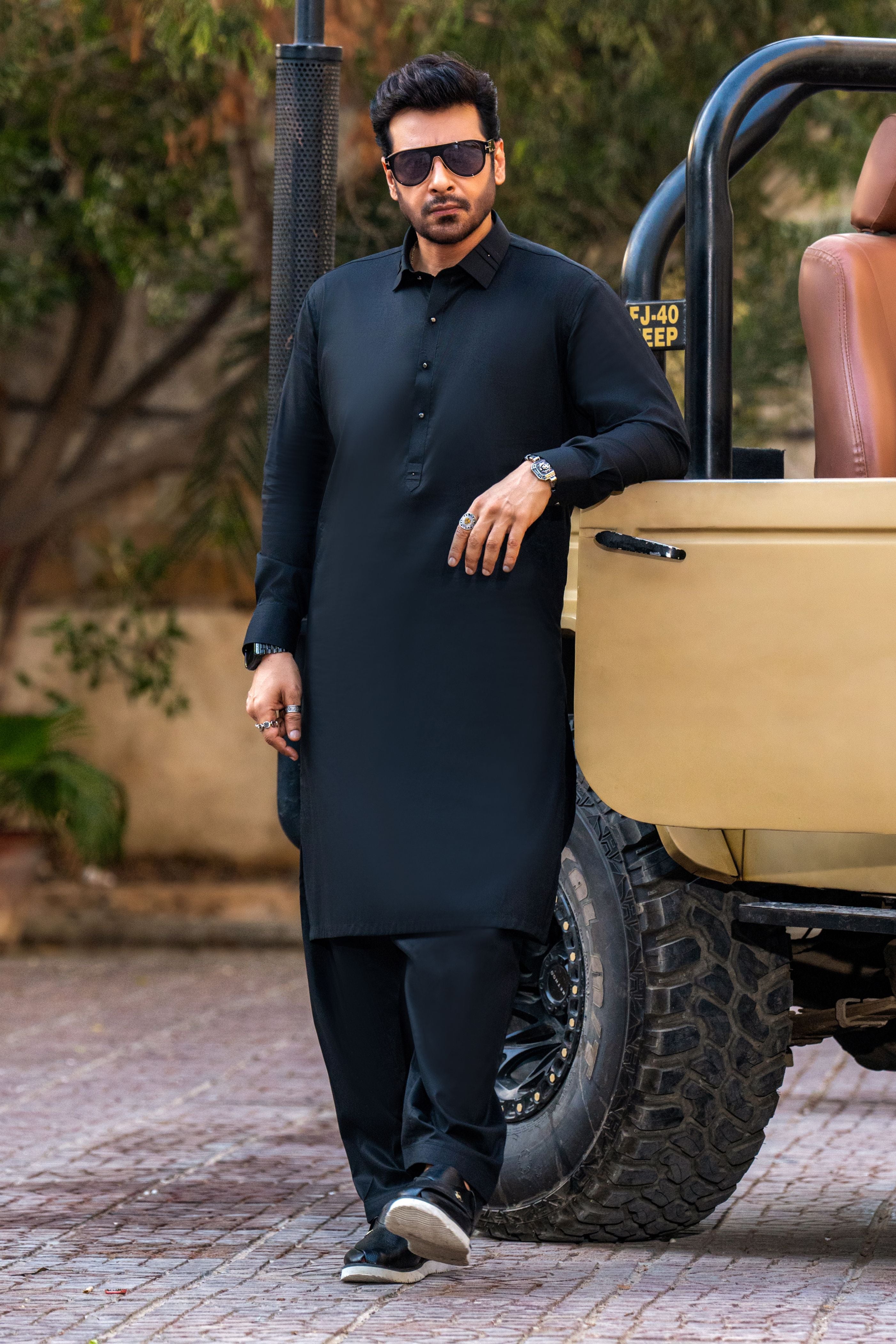 Black Boom Boom Cotton Shalwar Kameez (2-Piece) - Image 1