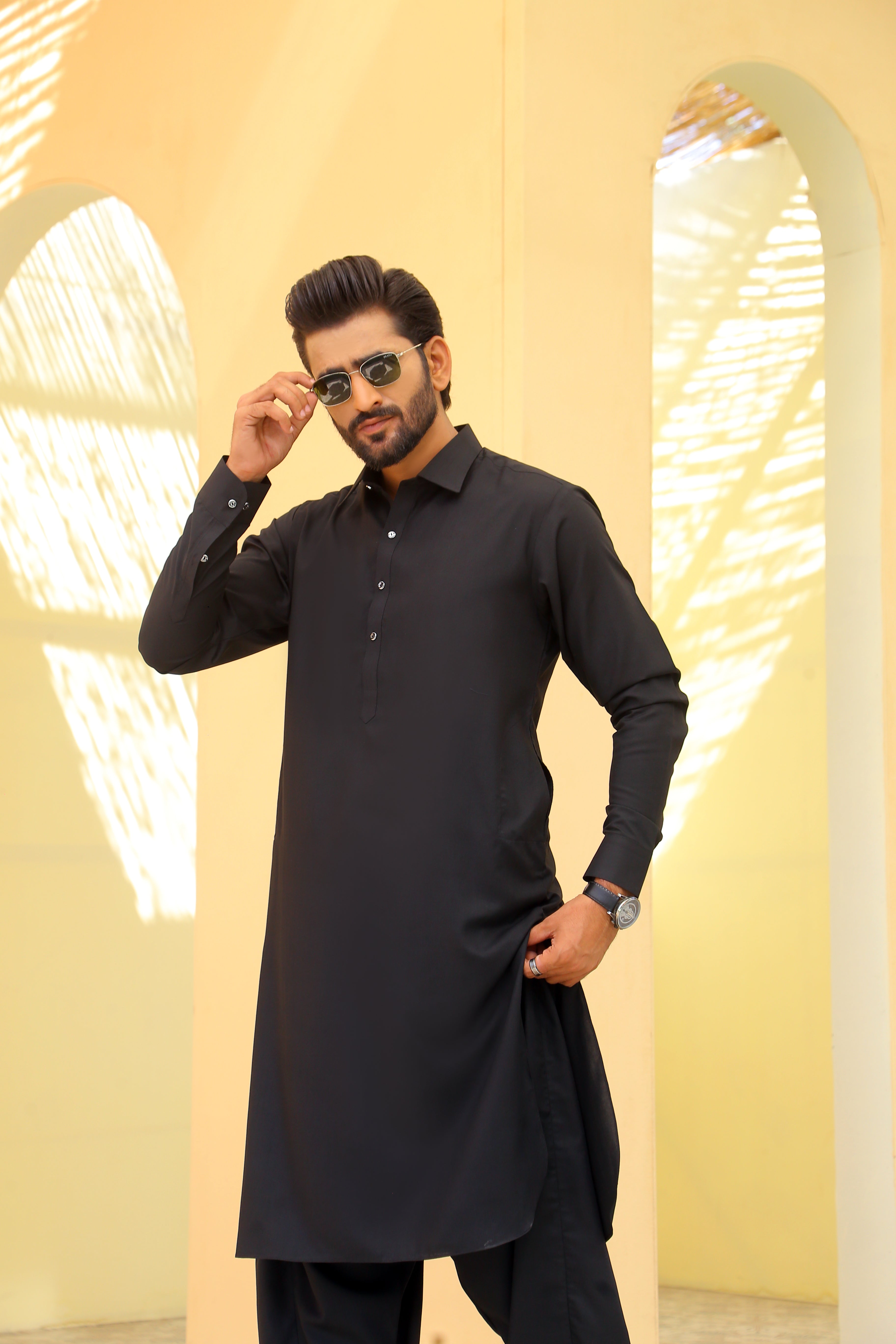 Black Plain Cotton Blend Shalwar Kameez (2-Piece) - Image 4