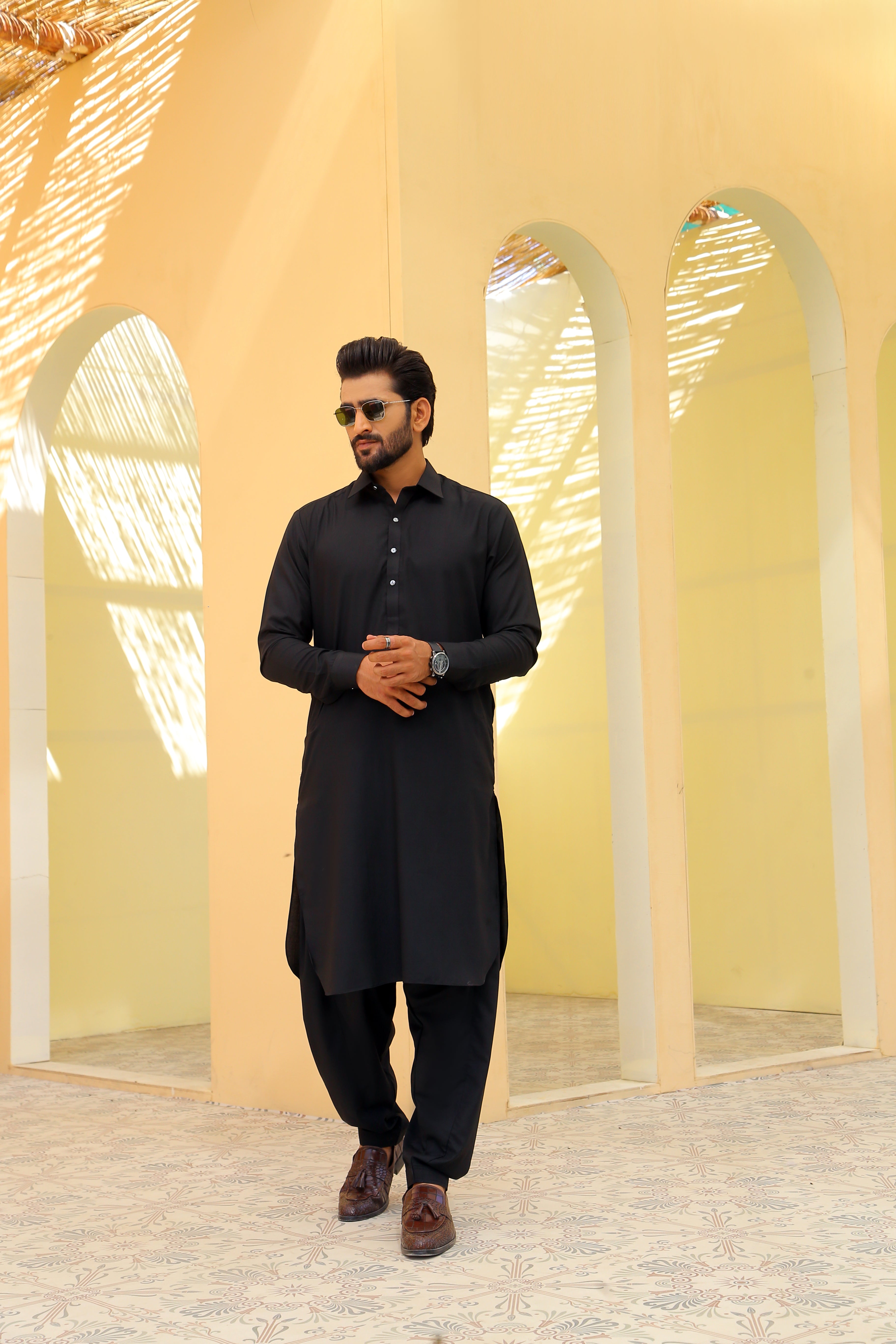 Black Plain Cotton Blend Shalwar Kameez (2-Piece) - Image 5