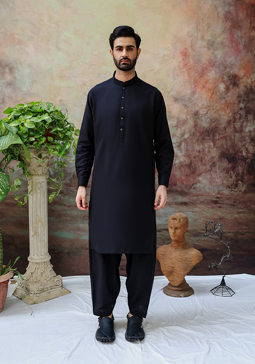 Black Cotton Classic Fit Shalwar Kameez (2-Piece) - Image 2