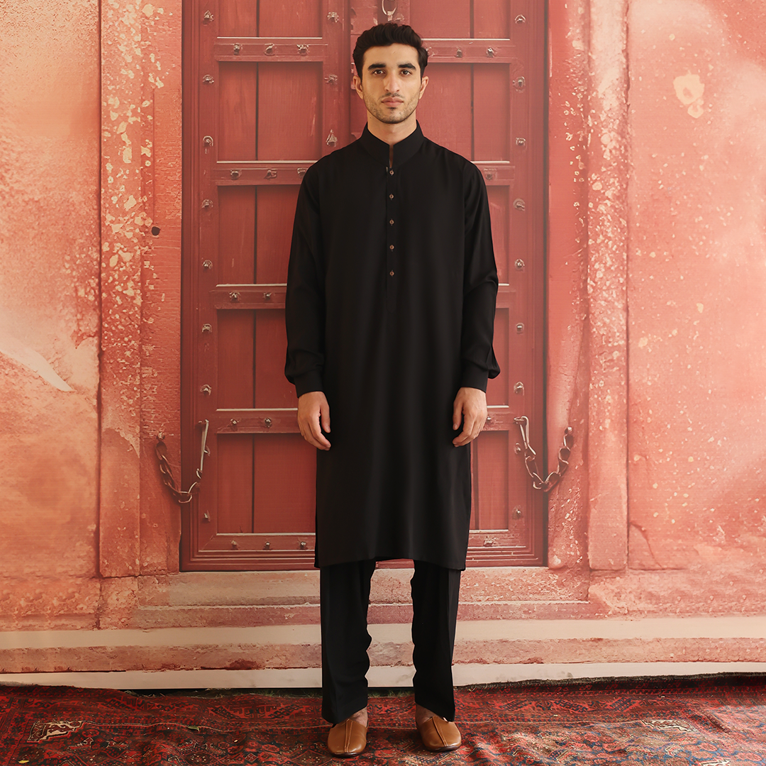 Black Linen Classic Fit Shalwar Kameez (2-Piece) - Image 1