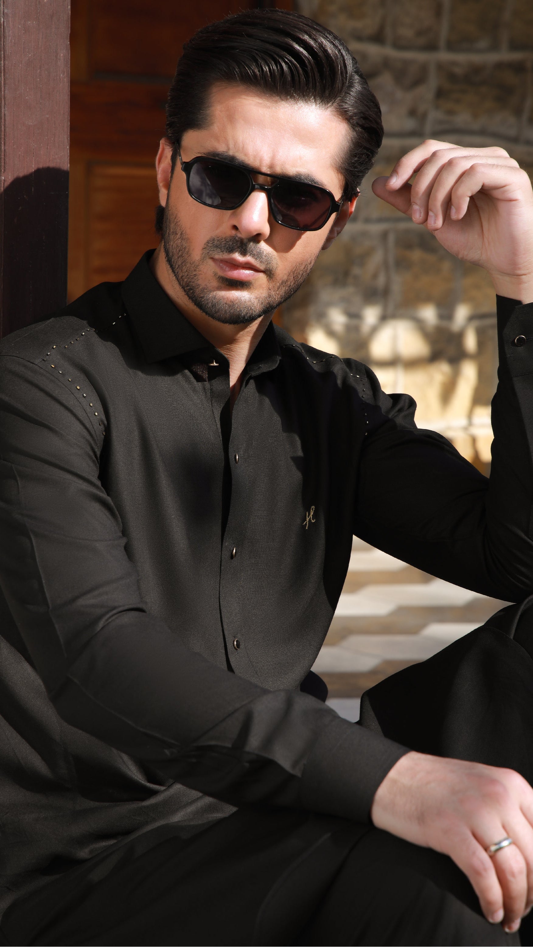 Black Cut-Dana Linen Shalwar Kameez (2-Piece) - Image 3