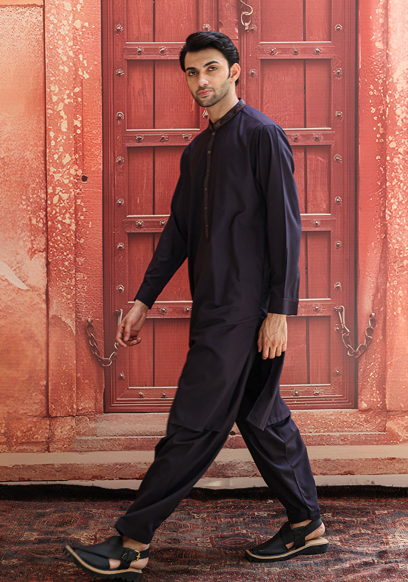 Ebony Embroidered Poly Viscose Shalwar Kameez (2-Piece) - Image 4