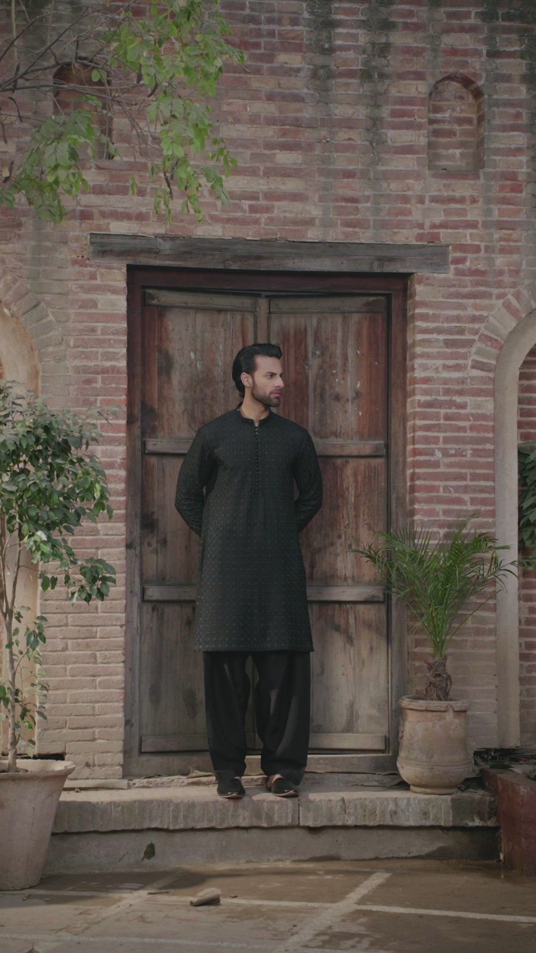 Black Resham Embroidered Korean Raw Silk Kurta Shalwar (2-Piece) - Image 4