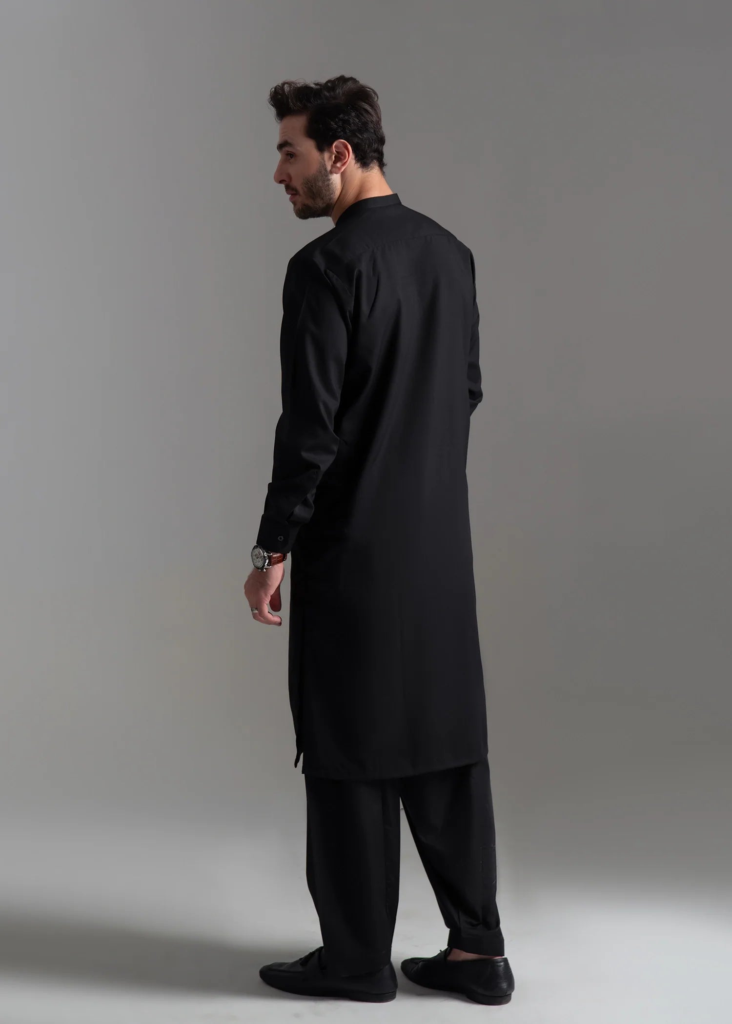 Black Wash & Wear Shalwar Kameez (2-Piece) - Image 4