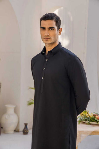 Black Wash N Wear Kurta Shalwar (2-Piece) - Image 3
