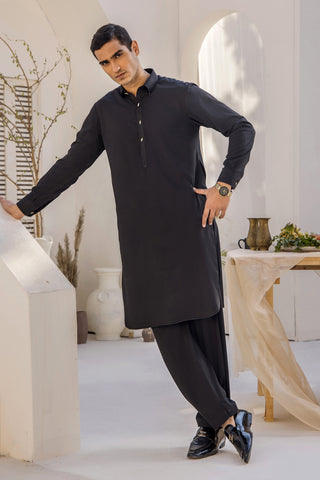 Black Wash N Wear Kurta Shalwar (2-Piece) - Image 4