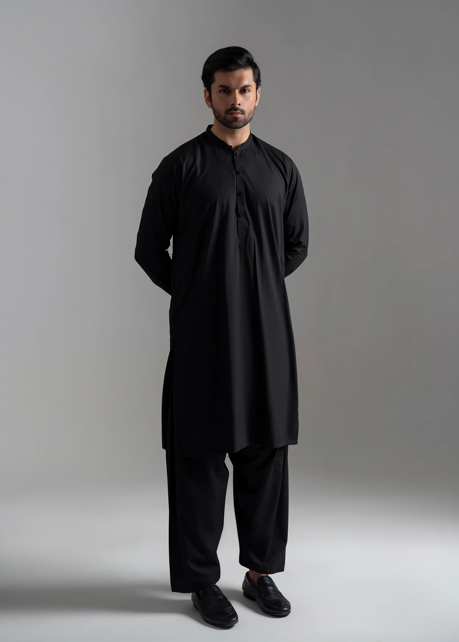 Black Wash & Wear Shalwar Kameez (2-Piece) - Image 1