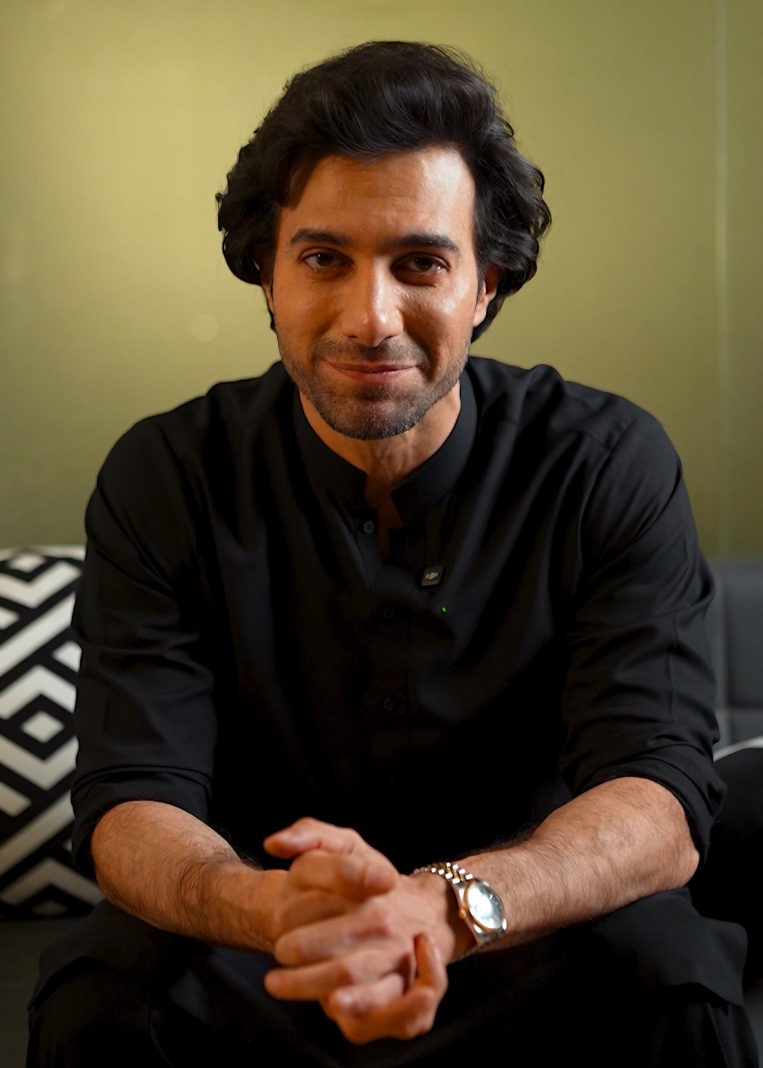 Black Wash & Wear Shalwar Kameez (2-Piece) - Image 1