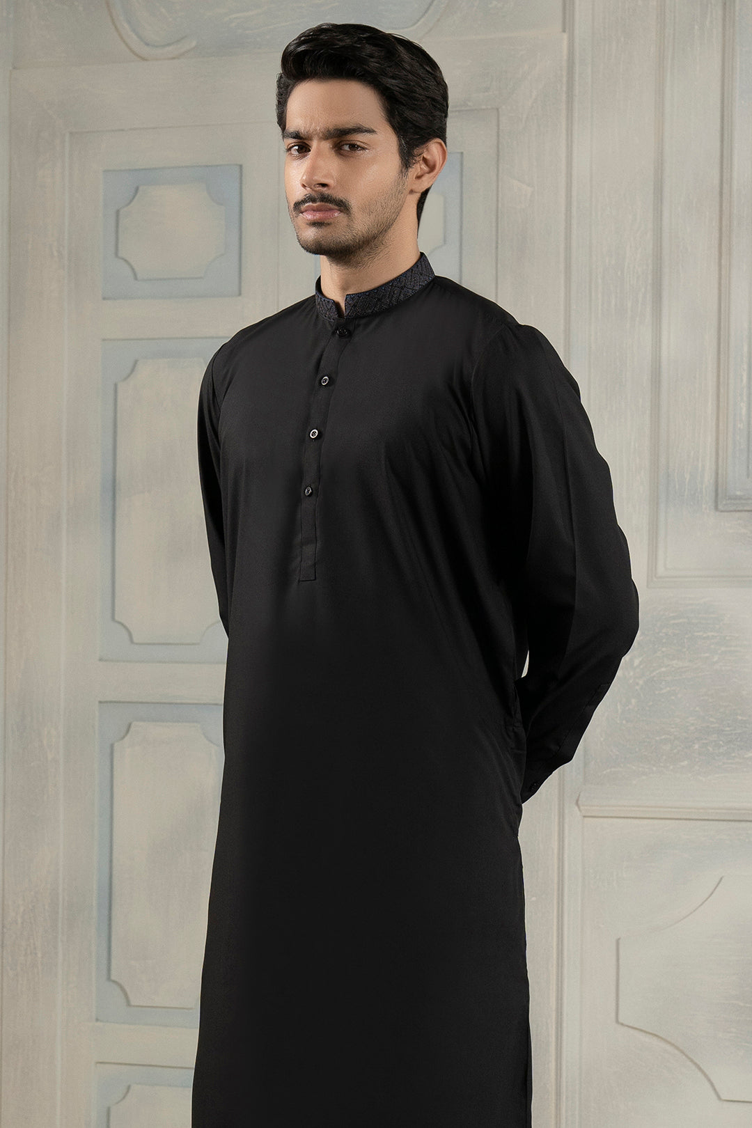 Black Contrast Collar Blended Fabric Shalwar Kameez (2-Piece) - Image 1
