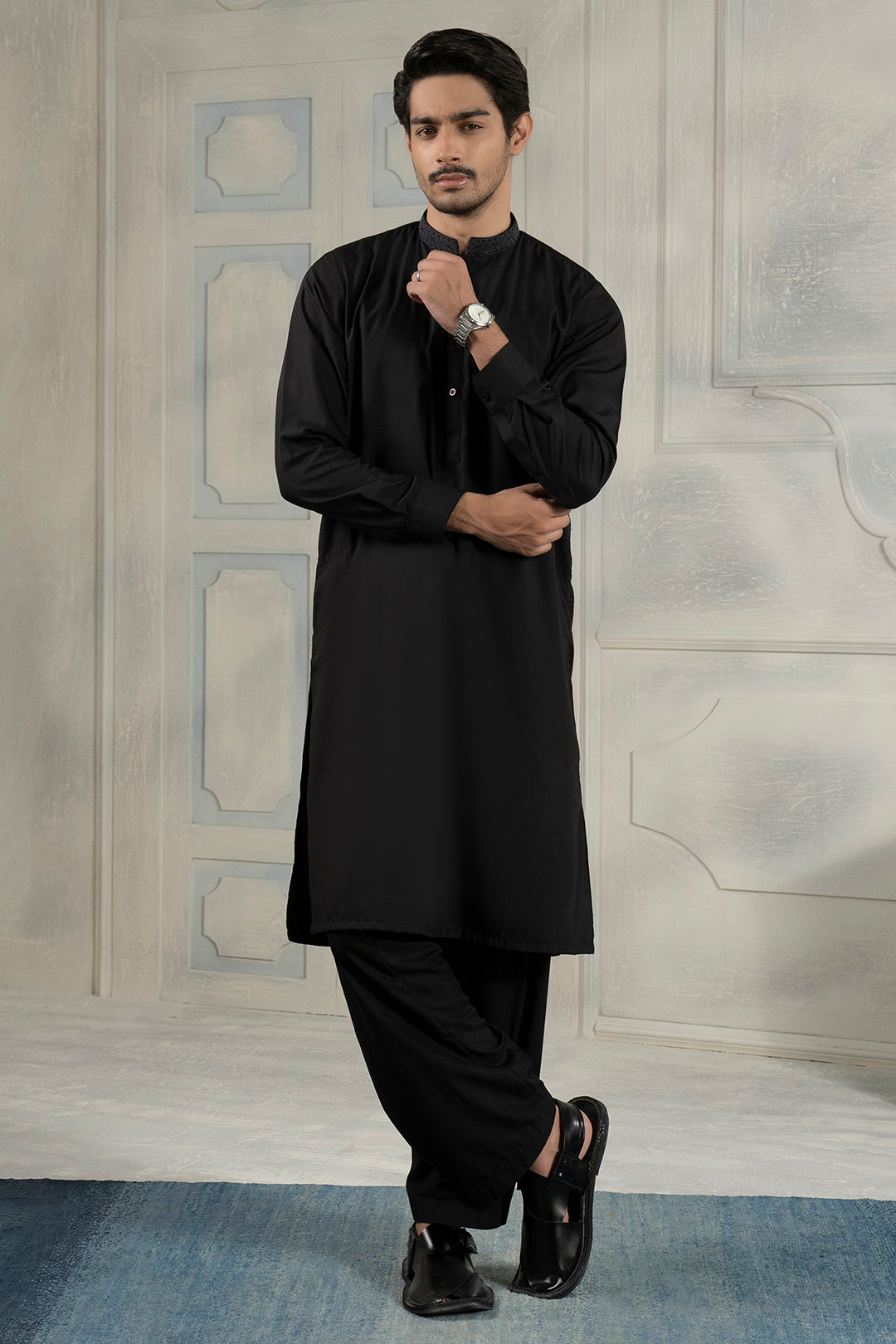 Black Contrast Collar Blended Fabric Shalwar Kameez (2-Piece) - Image 2