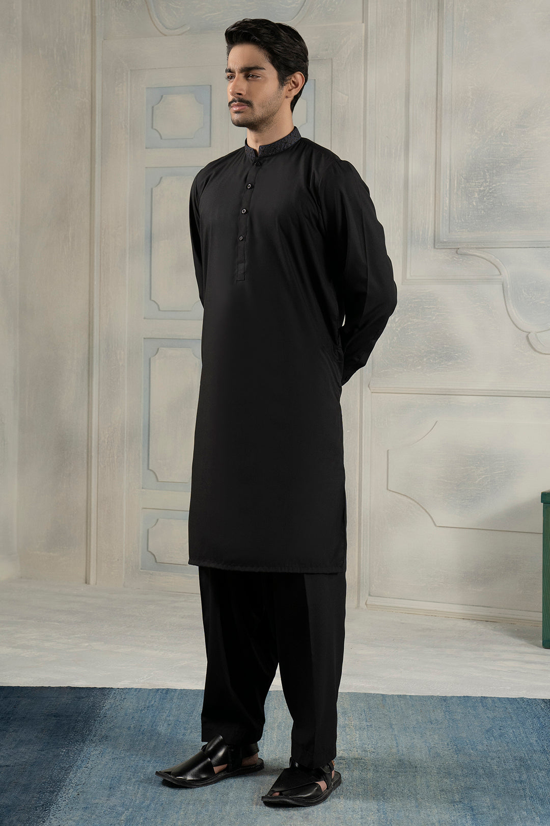Black Contrast Collar Blended Fabric Shalwar Kameez (2-Piece) - Image 3