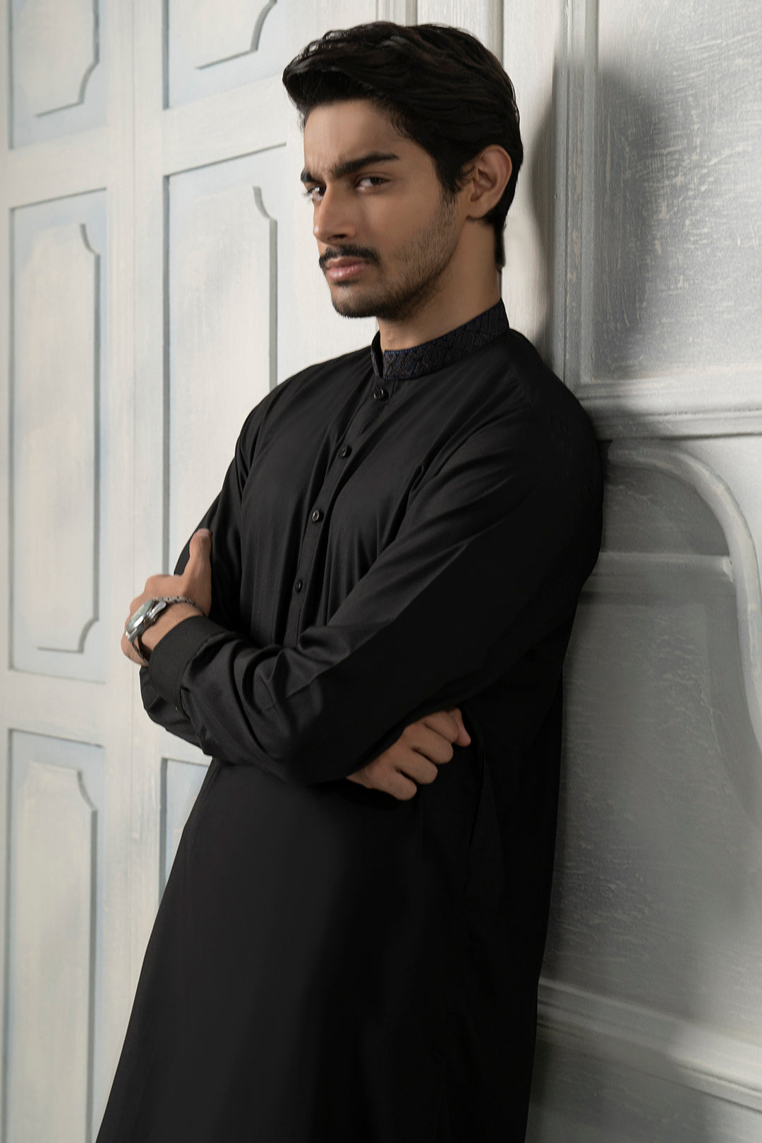 Black Contrast Collar Blended Fabric Shalwar Kameez (2-Piece) - Image 7