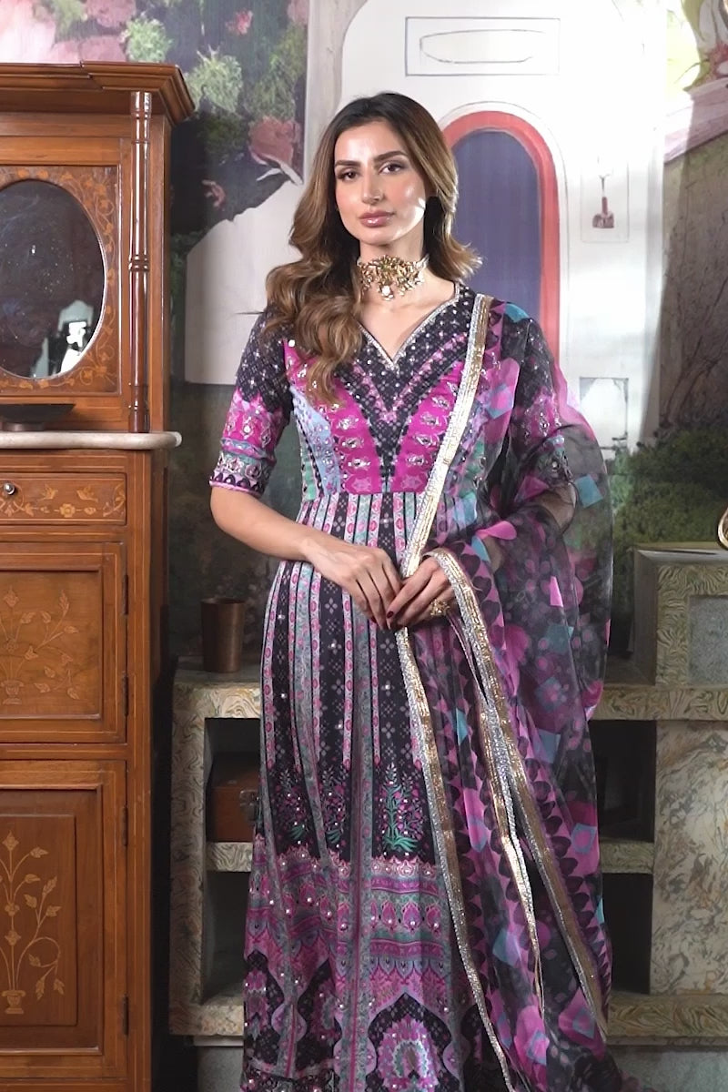 Pakistani Black Embellished Charmeuse Silk Pishwas (3-Piece) - Image 10