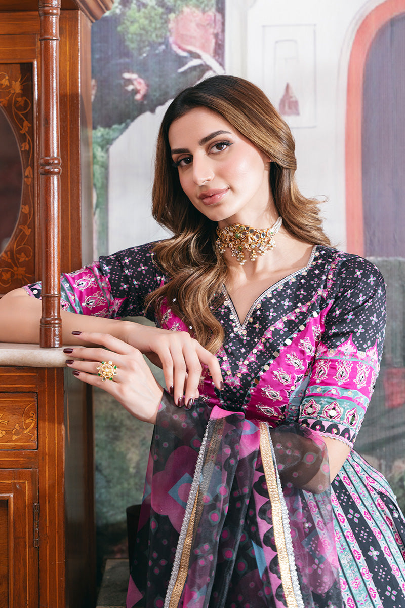 Pakistani Black Embellished Charmeuse Silk Pishwas (3-Piece) - Image 6