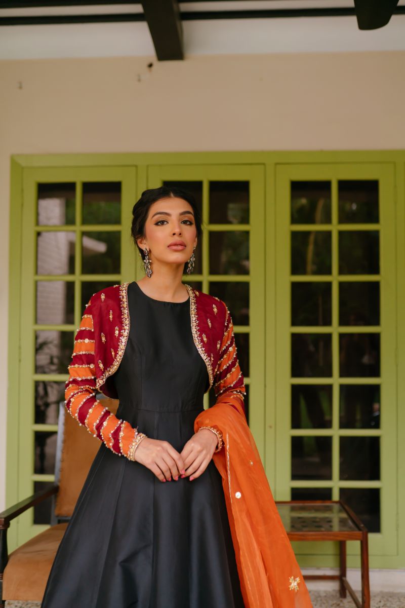 Pakistani Black Embroidered Silk Pishwas Dress (3-Piece) - Image 6