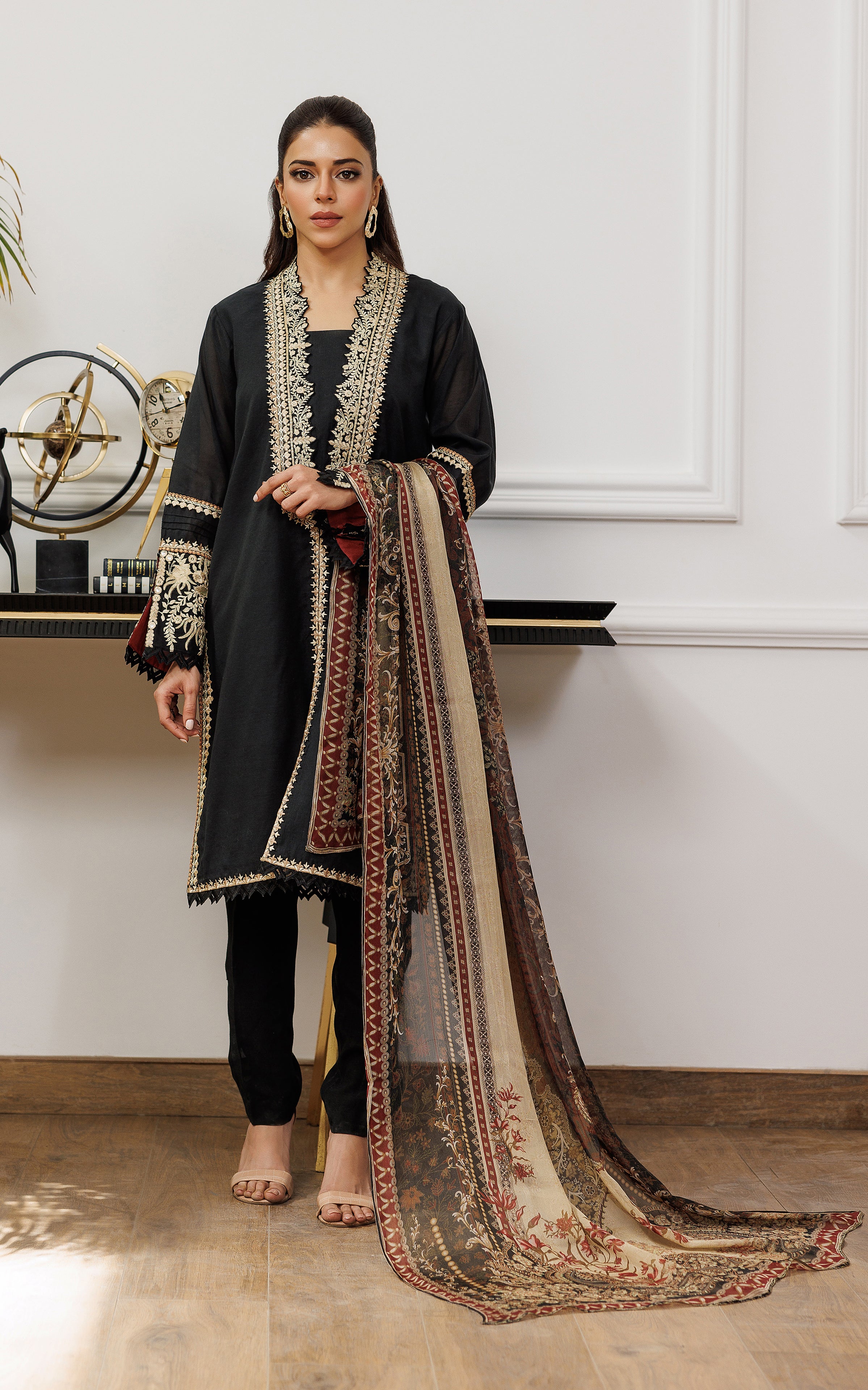 Pakistani Black Chanderi Embroidered 3-Piece Suit - Image 1