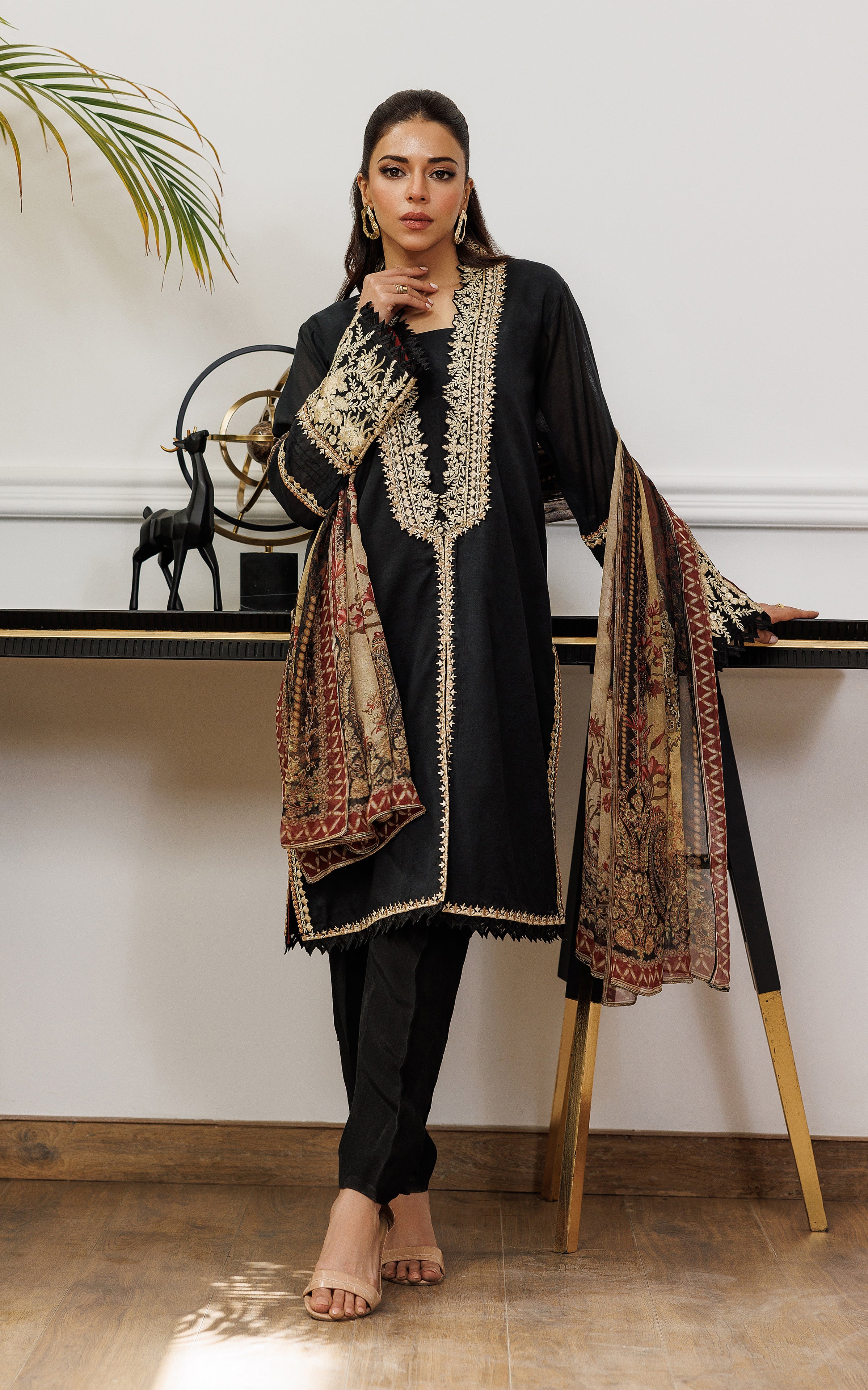 Pakistani Black Chanderi Embroidered 3-Piece Suit - Image 5