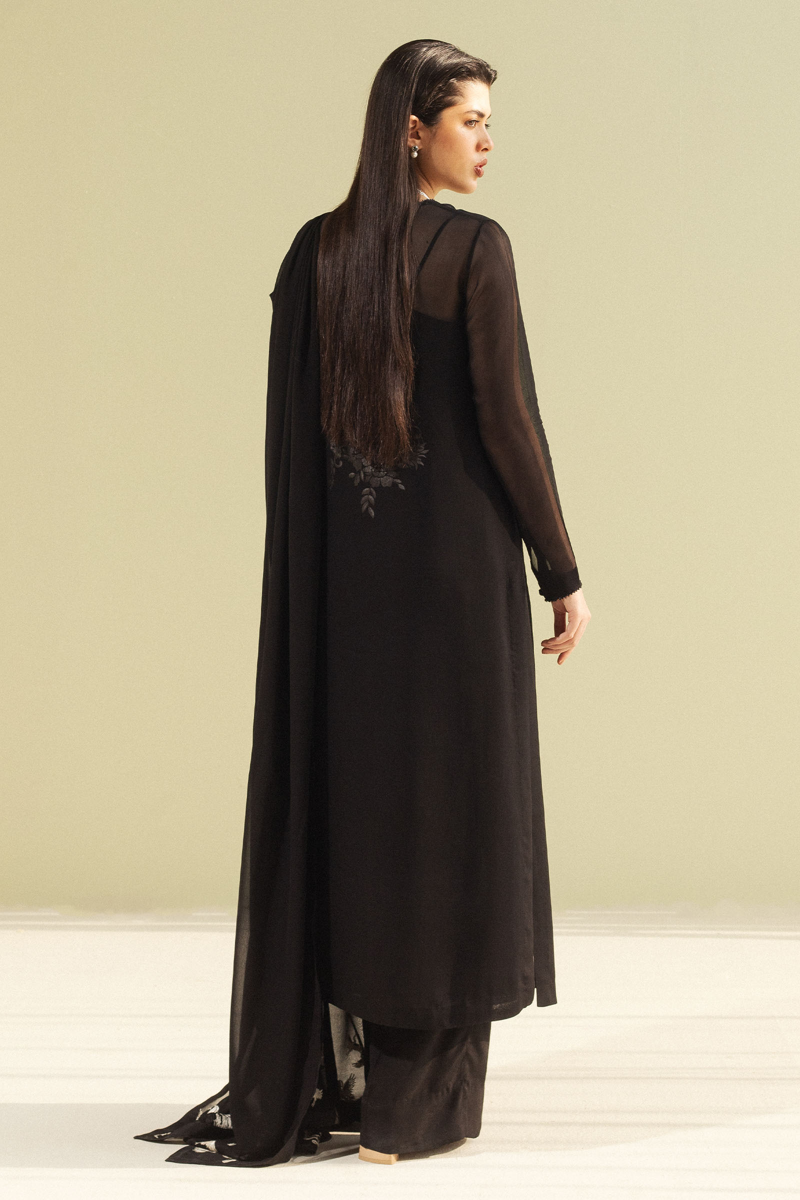 Pakistani Black Gara Embroidered Chiffon Georgette Salwar Kameez (3-Piece) - Image 5