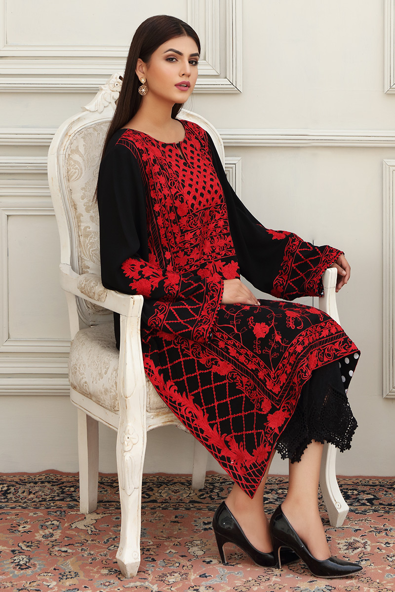 Pakistani Black Kashmiri Embroidered Chiffon Georgette Salwar Kameez (2-Piece) - Image 3