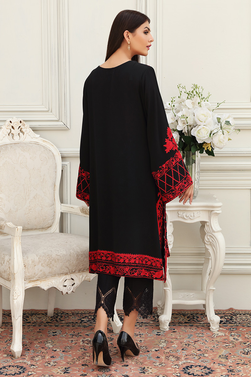 Pakistani Black Kashmiri Embroidered Chiffon Georgette Salwar Kameez (2-Piece) - Image 4