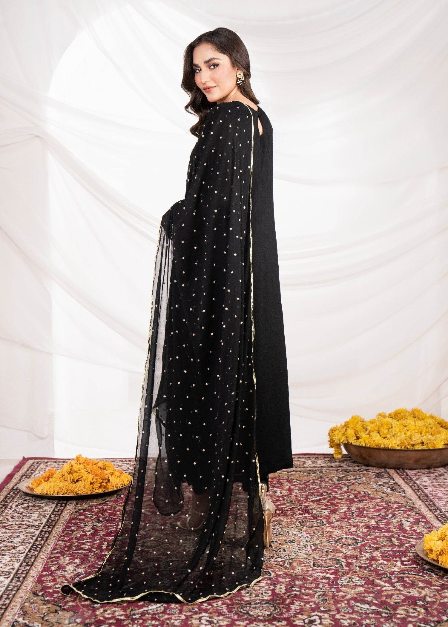Pakistani Black Embroidered Chiffon Long Kurta Set (3-Piece) - Image 3