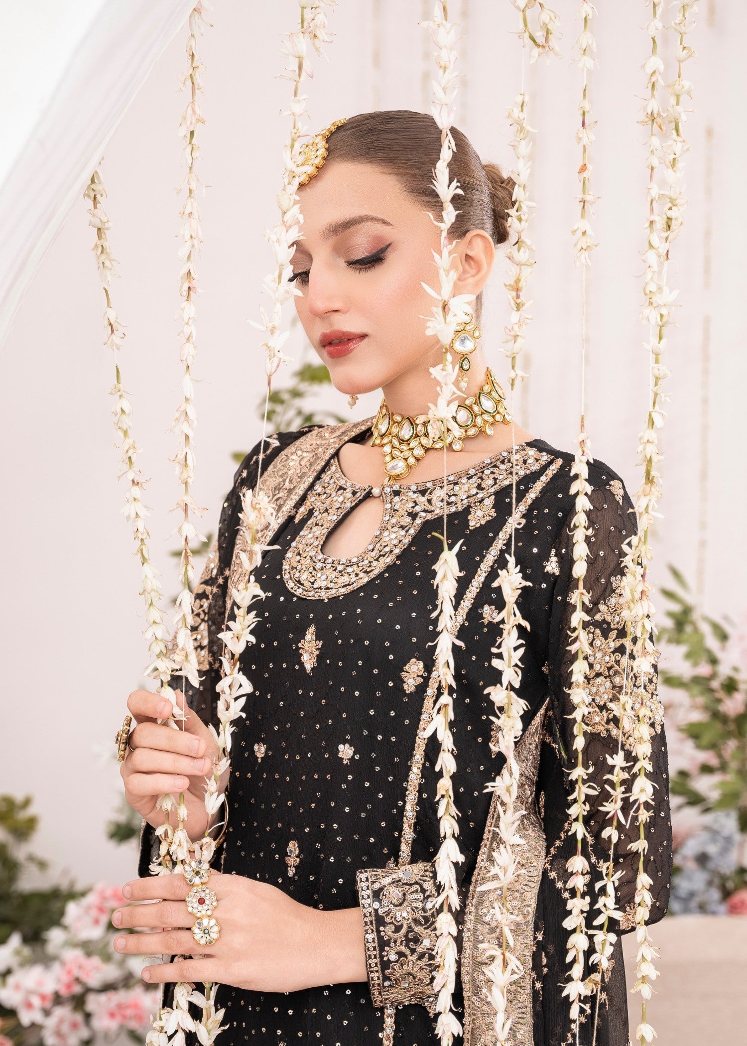 Pakistani Black Embroidered Chiffon Kurta Set (3-Piece) - Image 4